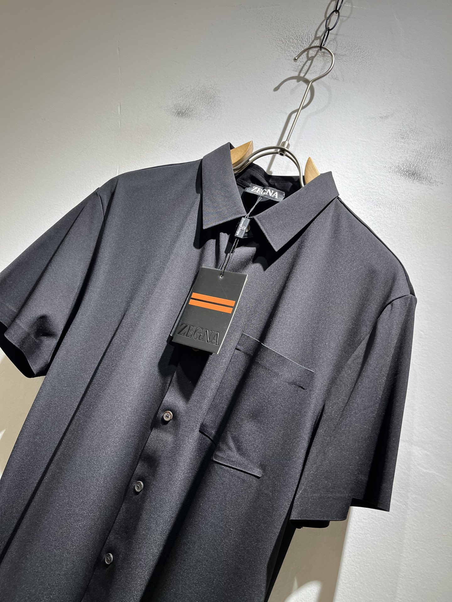 Ermenegildo Zeg*a杰*亚 2025春夏新品男士休闲短袖衬衣，外贸公司订单！是杰尼亚经典的