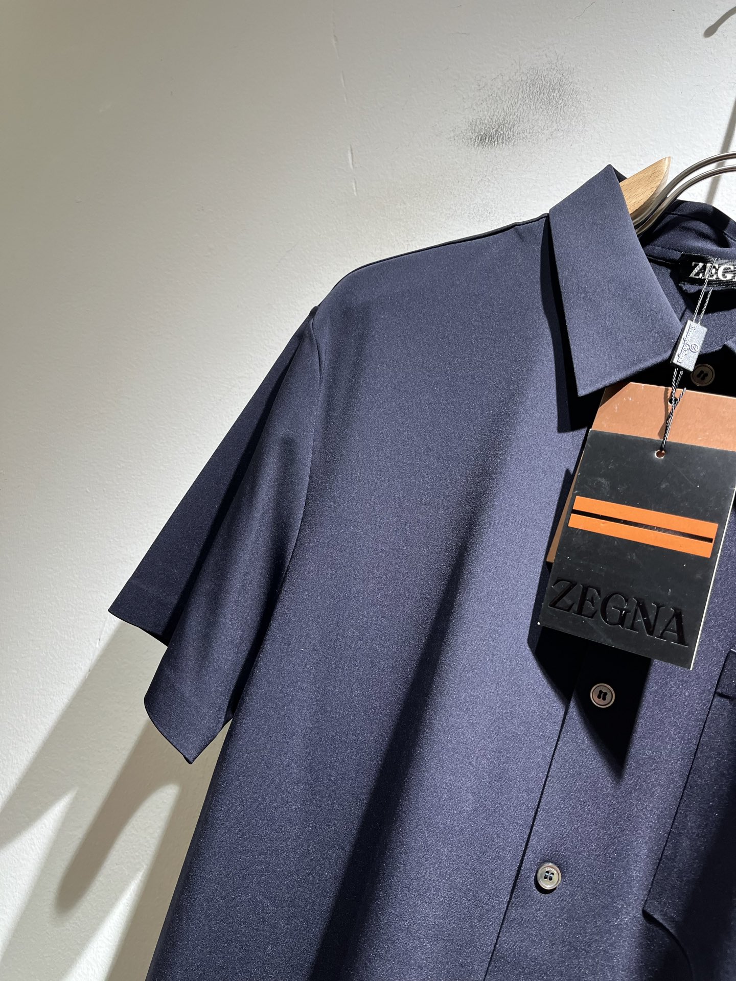 Ermenegildo Zeg*a杰*亚 2025春夏新品男士休闲短袖衬衣，外贸公司订单！是杰尼亚经典的