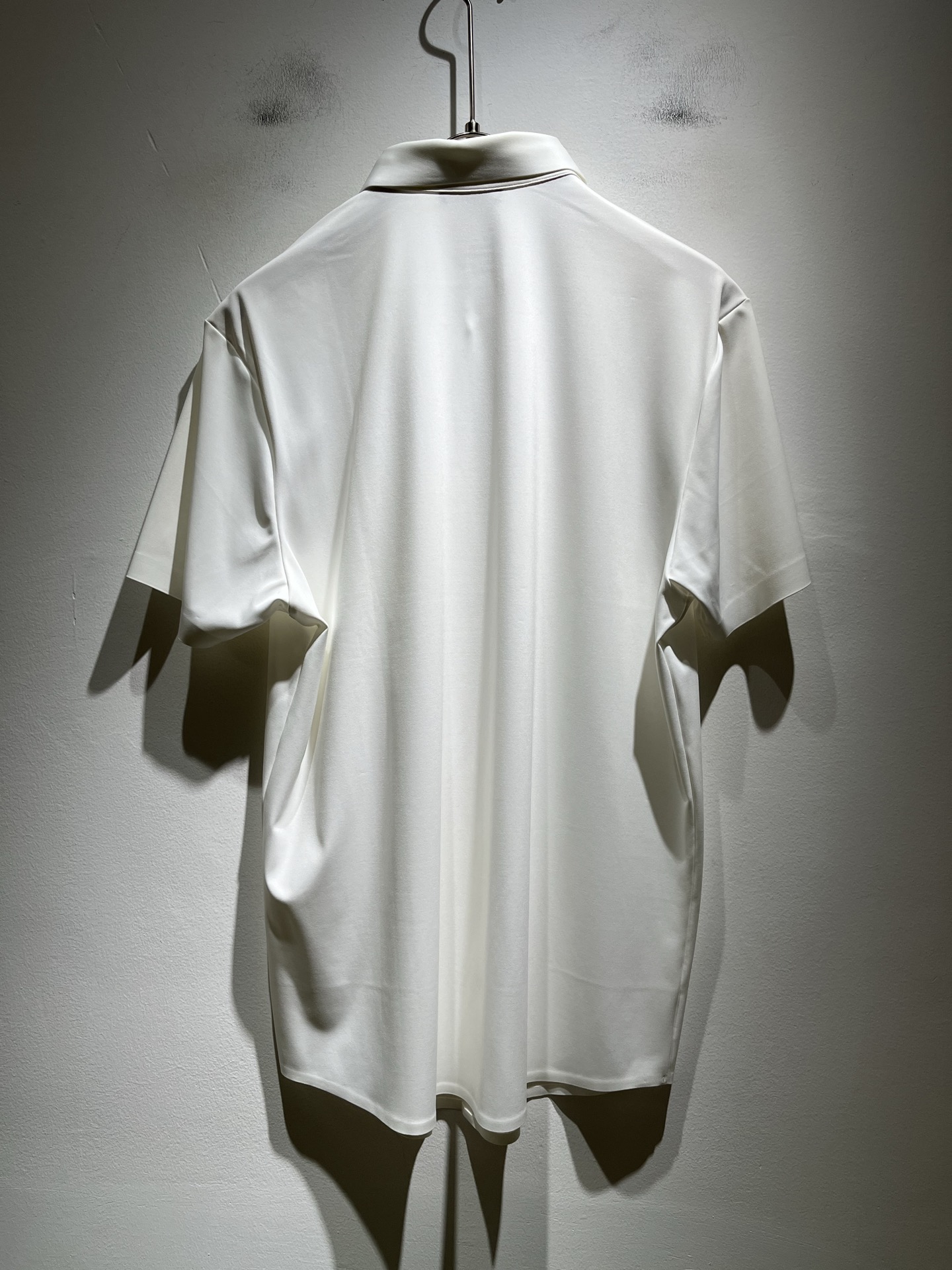 Ermenegildo Zeg*a杰*亚 2025春夏新品男士休闲短袖衬衣，外贸公司订单！是杰尼亚经典的