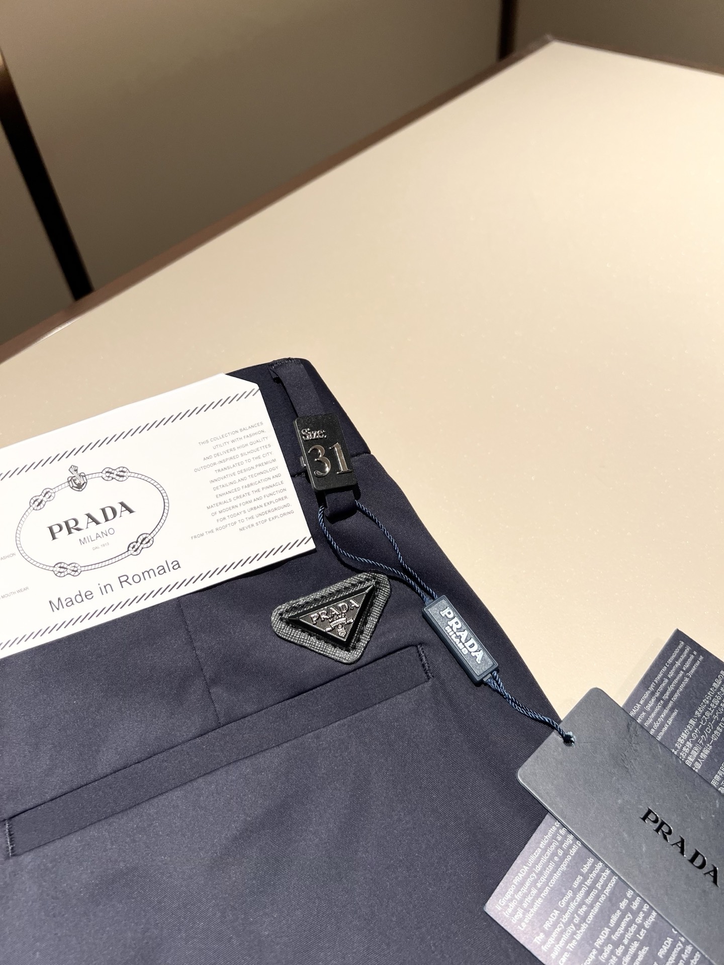 PRA*DA 普*达 2025春夏新款氨纶混纺百搭西裤，男士经典商务休闲基础长裤西裤！贸易公司渠道稀出，