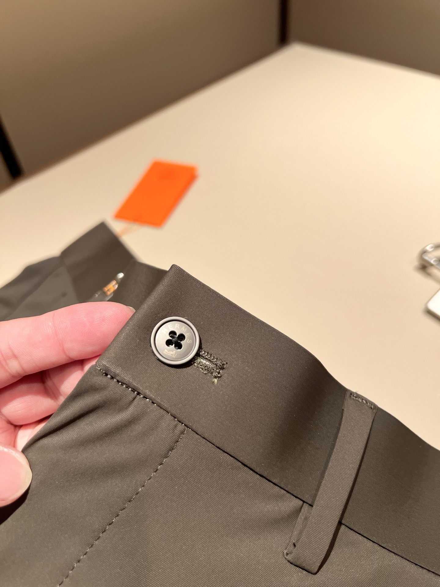 HERM*S 爱*仕 2025春夏男士高端休闲西裤 海外贸易公司渠道订单 ！男士商务修身直筒西裤！上海恒