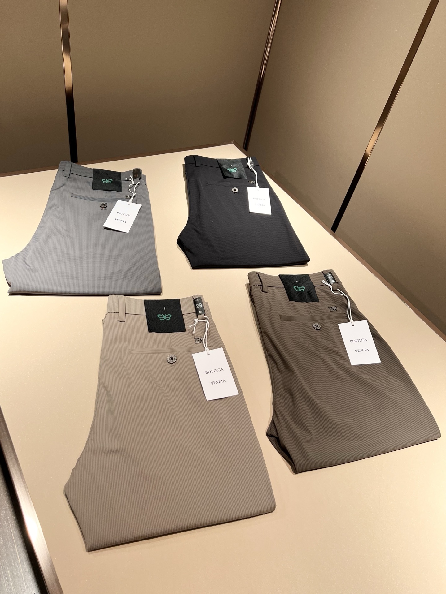 BottegaVen*ta宝碟家 贸易公司渠道订单 2025春夏新品男士时尚商务休闲直筒西裤， 顶级贸易