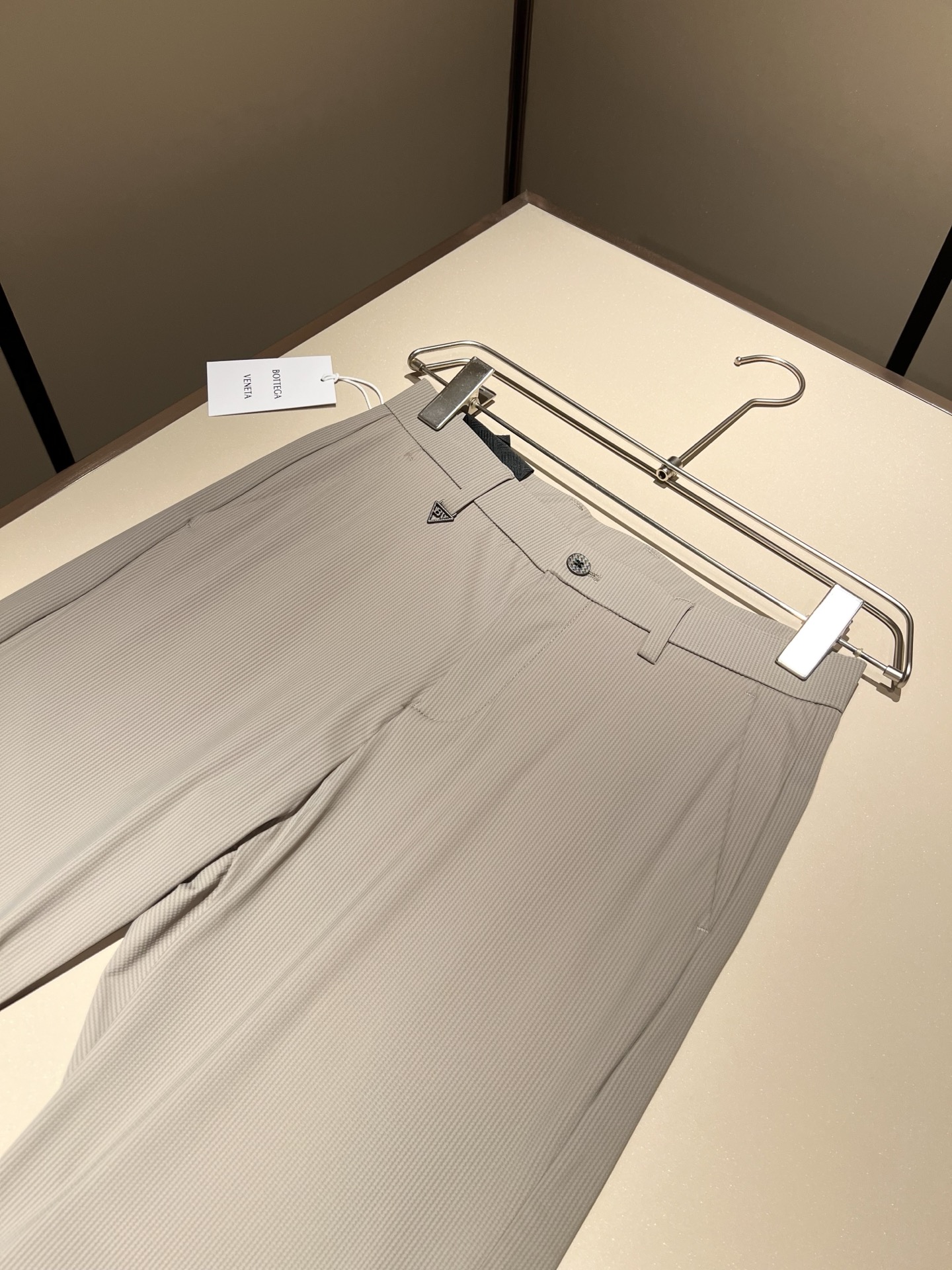 BottegaVen*ta宝碟家 贸易公司渠道订单 2025春夏新品男士时尚商务休闲直筒西裤， 顶级贸易