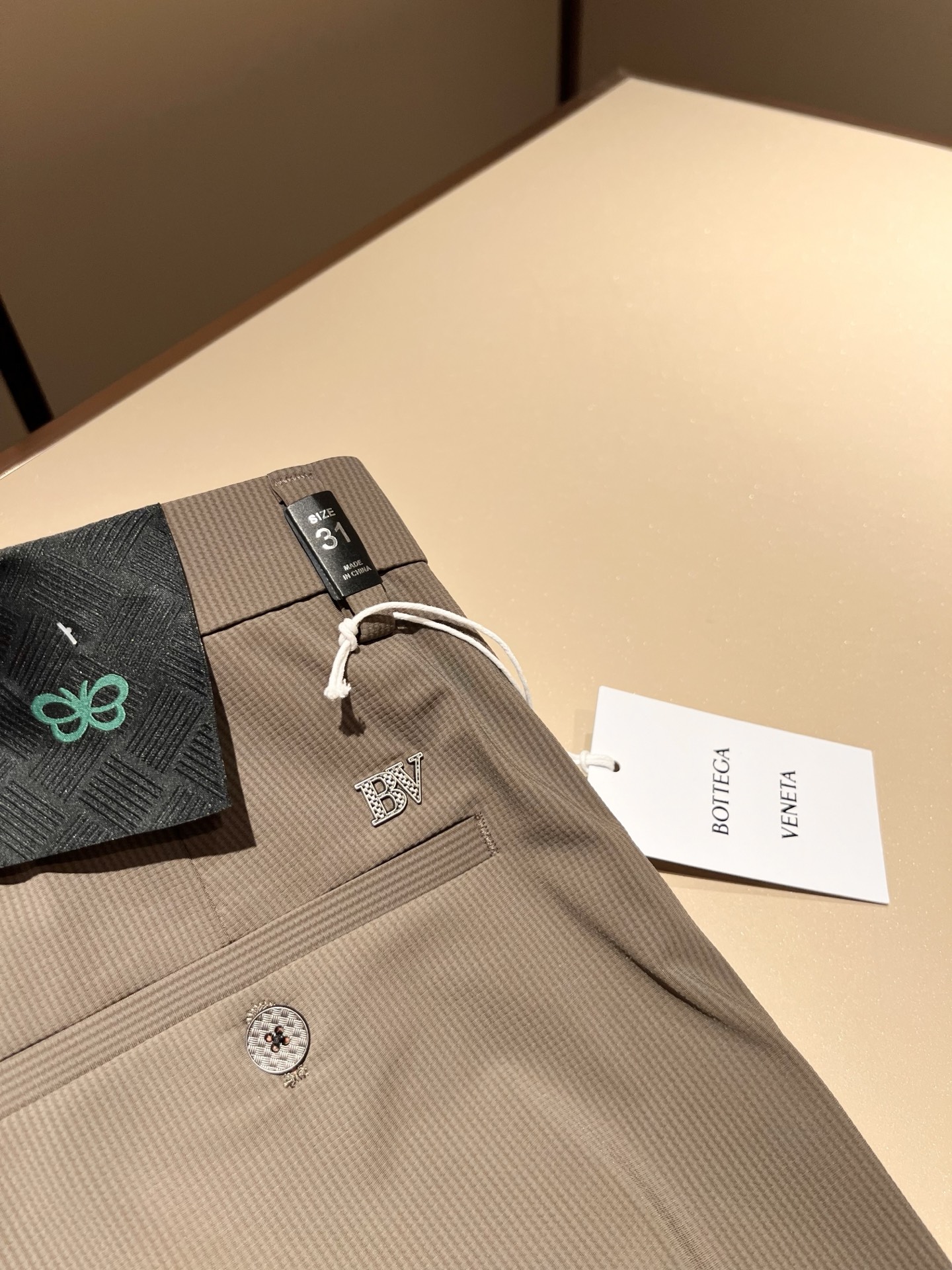 BottegaVen*ta宝碟家 贸易公司渠道订单 2025春夏新品男士时尚商务休闲直筒西裤， 顶级贸易