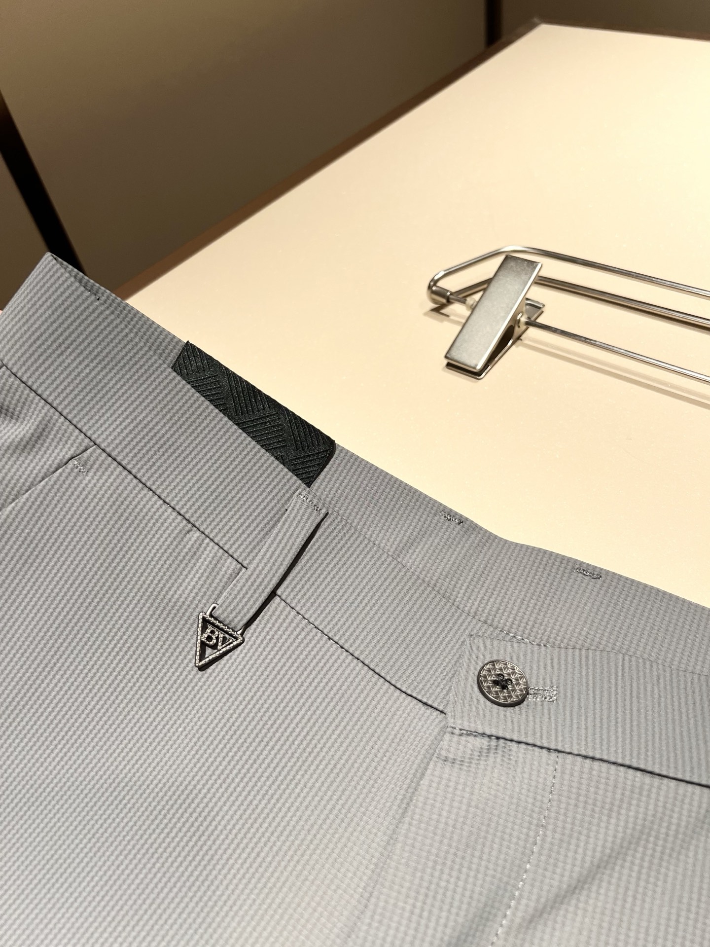 BottegaVen*ta宝碟家 贸易公司渠道订单 2025春夏新品男士时尚商务休闲直筒西裤， 顶级贸易