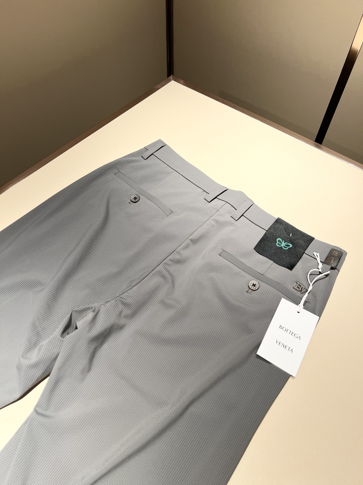 BottegaVen*ta宝碟家 贸易公司渠道订单 2025春夏新品男士时尚商务休闲直筒西裤， 顶级贸易