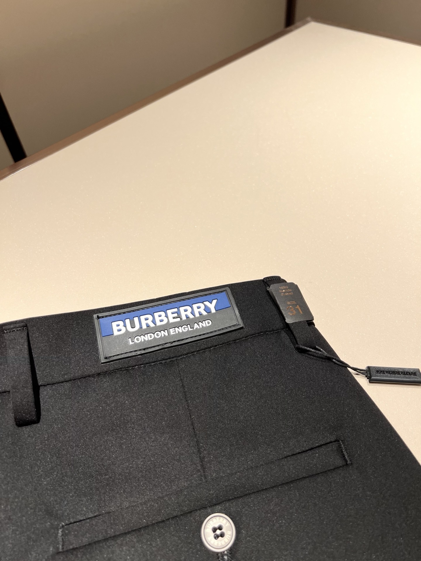 BURBER*Y巴*莉 2025春夏男士休闲西裤，男士经典基础款小直筒裤 简洁纯色百搭款五金logo辅料