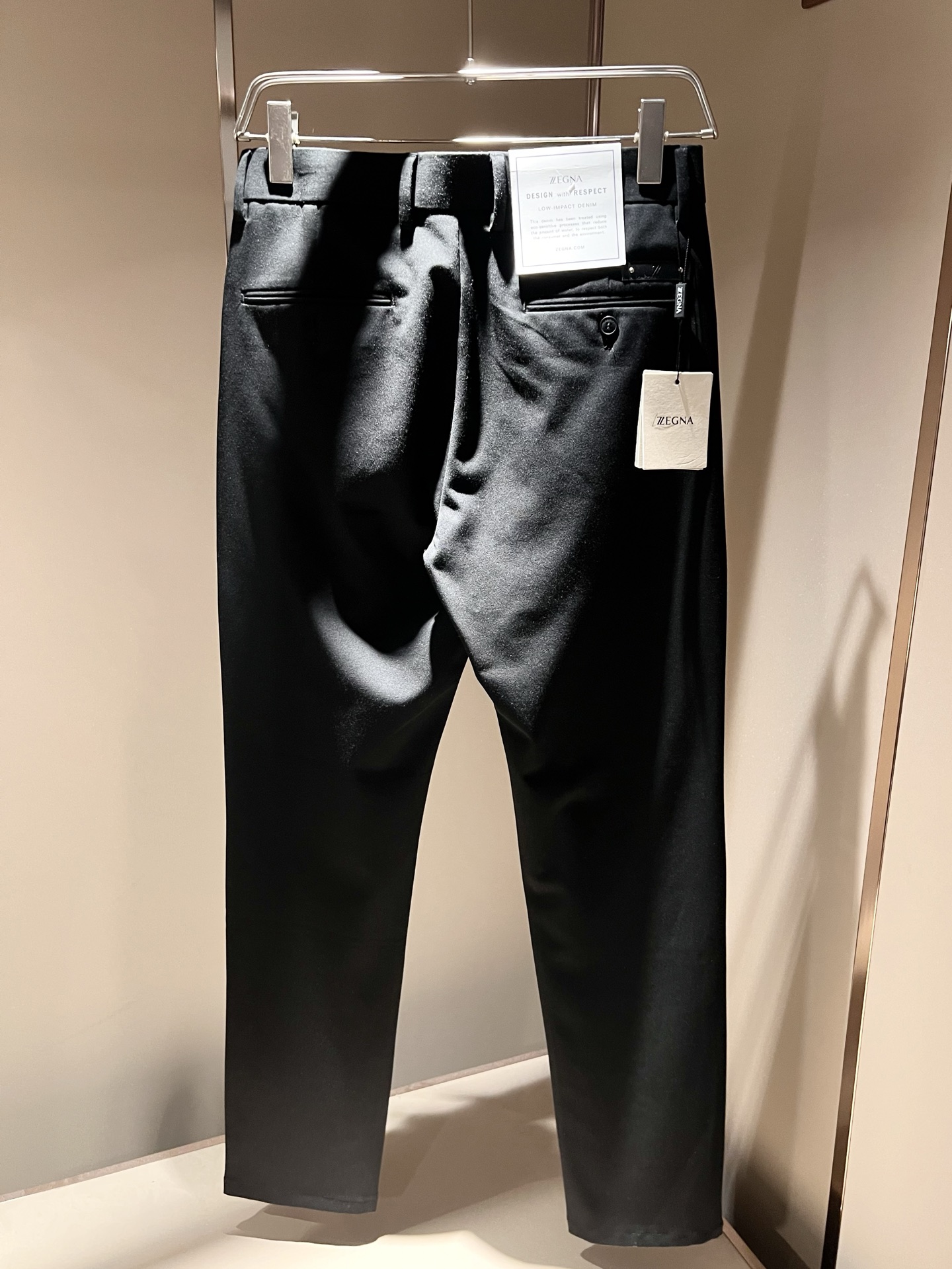 Ermenegildo Zeg*a杰*亚 2025春夏新款男士休闲西裤，压轴的渠道货出现了！！柜台同步销