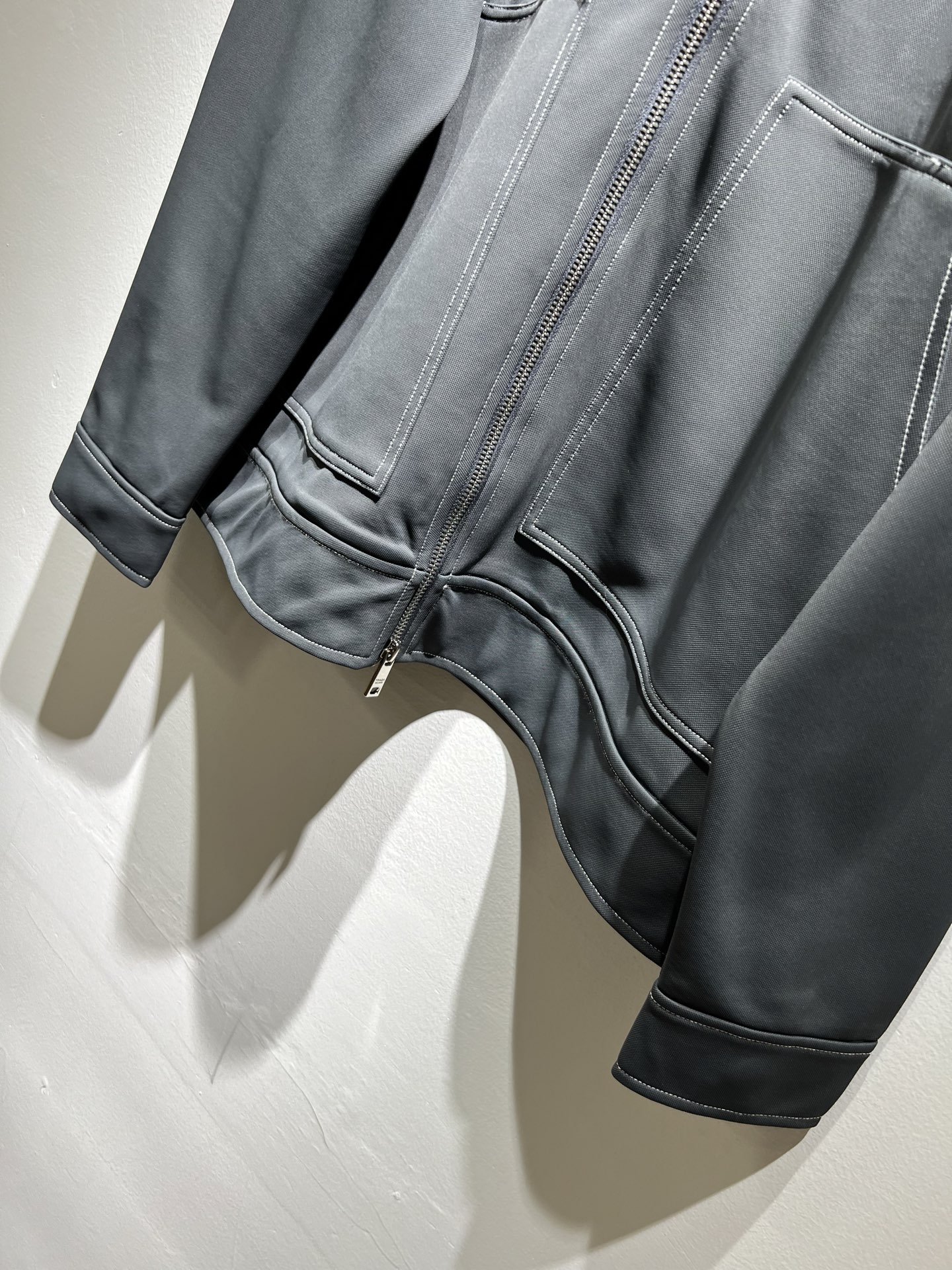 PRAD*A普*达2025秋冬休闲夹克外套，最新时尚休闲拉链夹克，时尚夹克外套!贸易公司渠道稀出，同步官