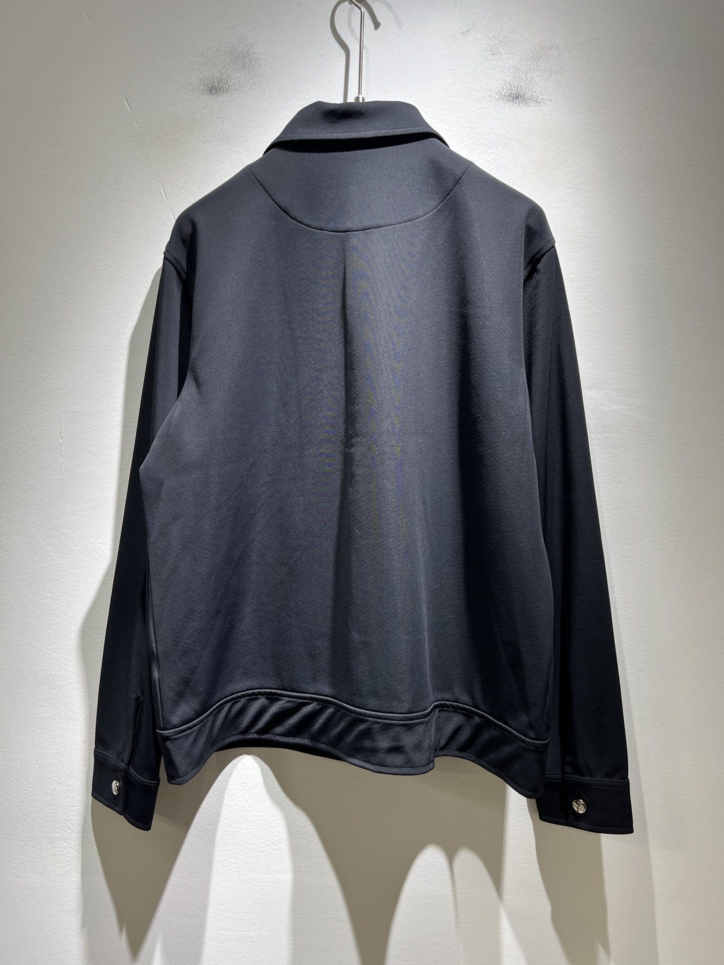 LO*WE/罗*威2025秋冬新款夹克外套，贸易公司渠道货，2025年最新品，官柜同步售卖，经典明星级单