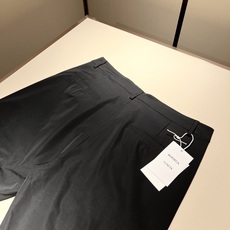 Botte*aVene*te葆碟家2025秋冬男士休闲套装,完美品相,第一眼看到这款夹克,百搭的实穿款! Botte*aVene*te葆碟家2025秋冬男士休闲套装,完美品相,第一眼看到这款夹克,百搭的实穿款!