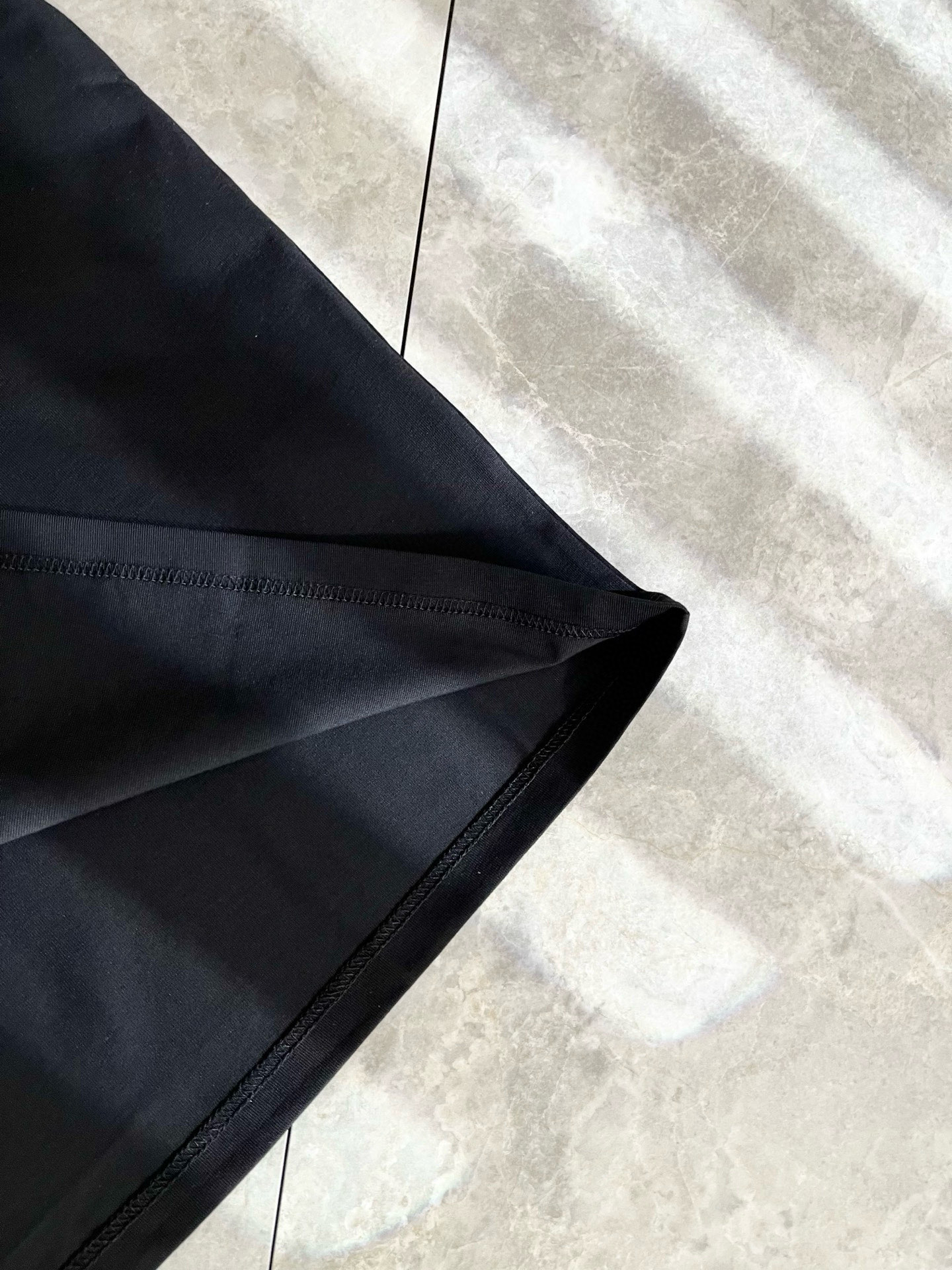 BURBER*Y巴*莉2025春夏新品男女同款👫短袖T恤，重磅来袭，最近比较火热的环保纯棉面料制作而成，