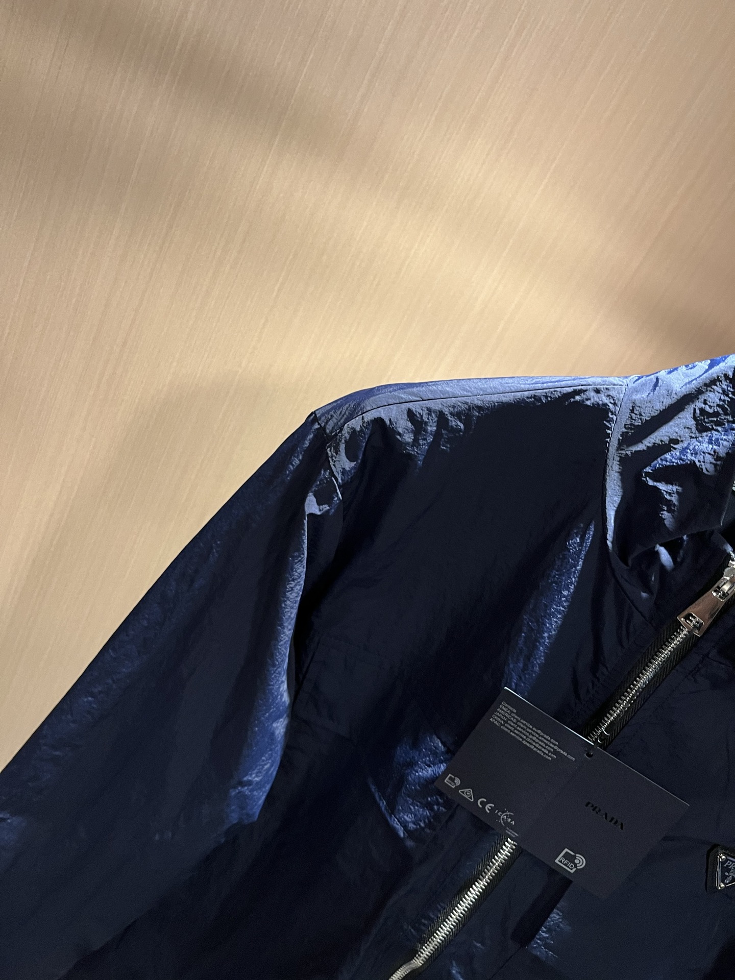 PRAD*A普*达2025秋冬休闲夹克外套，最新时尚休闲拉链夹克，时尚夹克外套!贸易公司渠道稀出，同步官