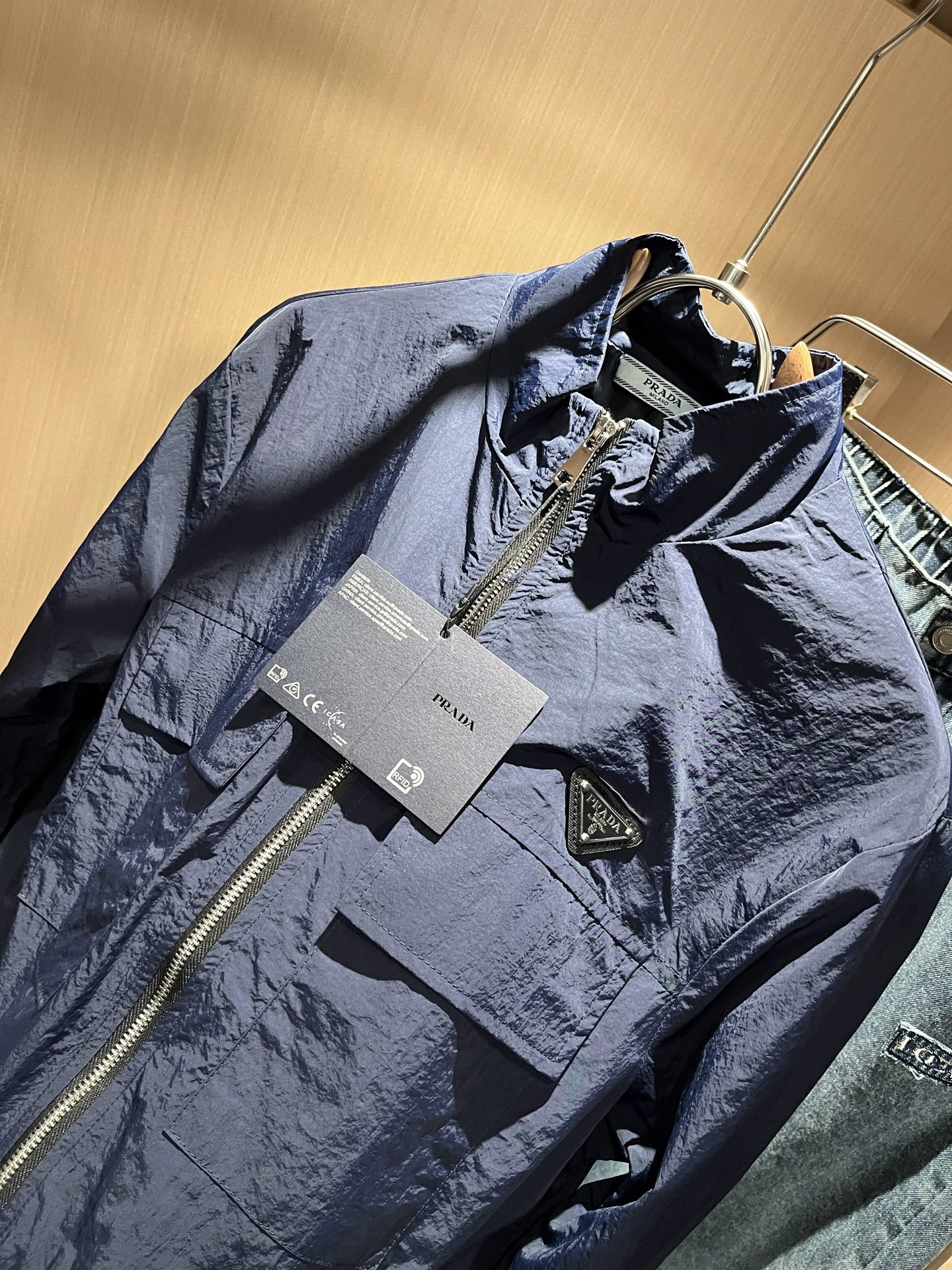 PRAD*A普*达2025秋冬休闲夹克外套，最新时尚休闲拉链夹克，时尚夹克外套!贸易公司渠道稀出，同步官