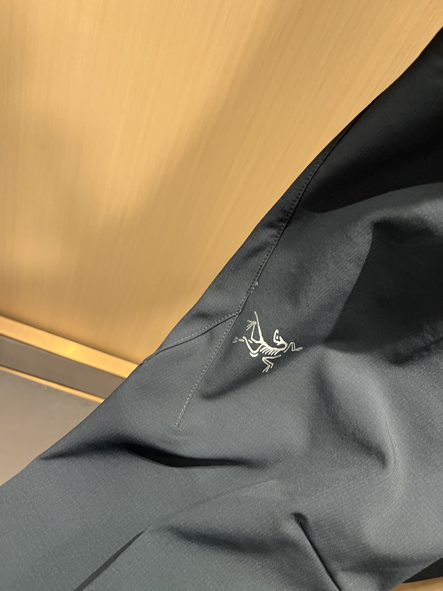 ARCTER*X始*祖鸟 2025秋冬新款休闲运动风格休闲裤，户外品牌可能大家第一想到的就是加拿大鹅、始