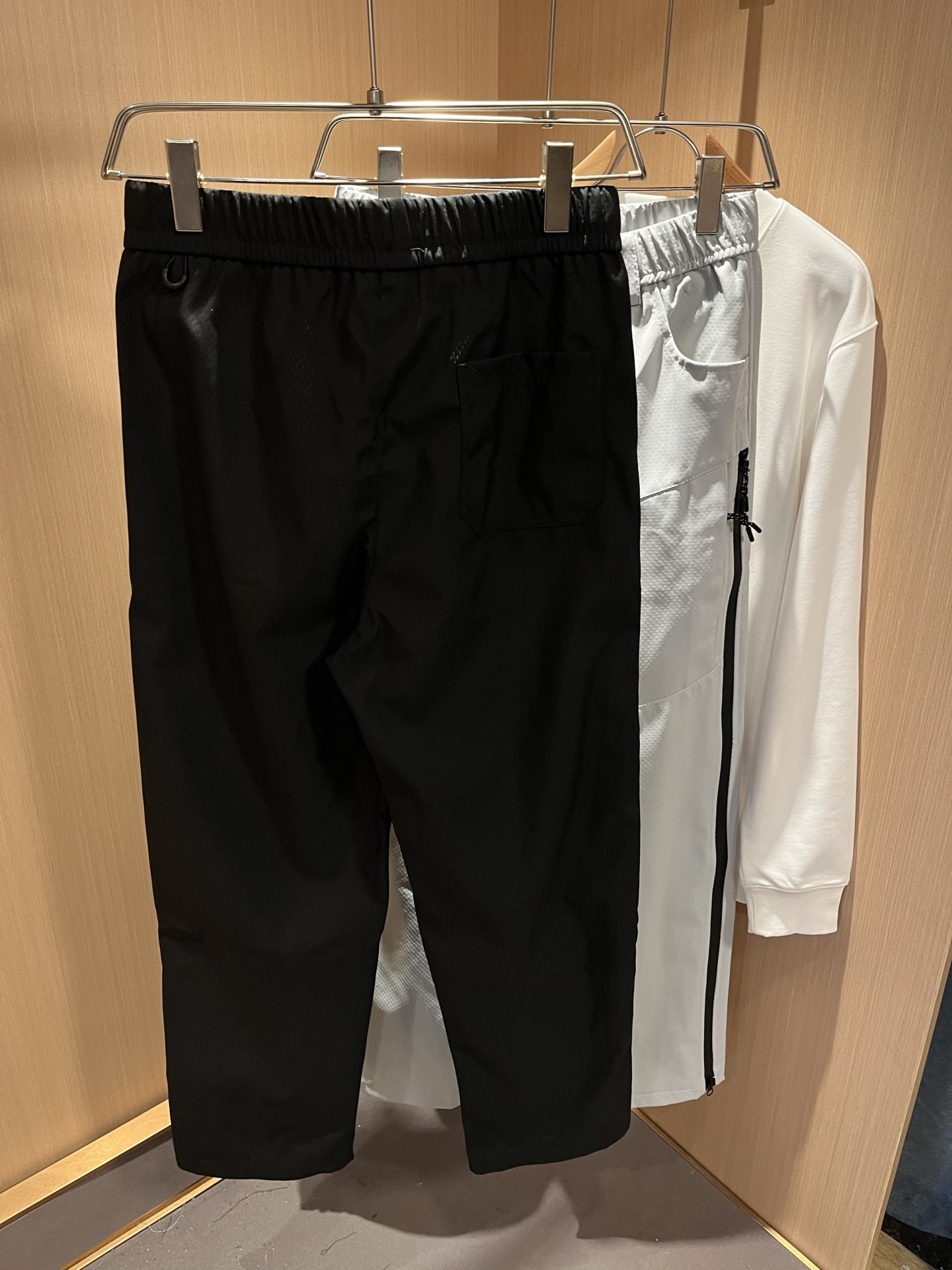 ARCTER*X始*祖鸟 2025秋冬新款休闲运动风格休闲裤，户外品牌可能大家第一想到的就是加拿大鹅、始