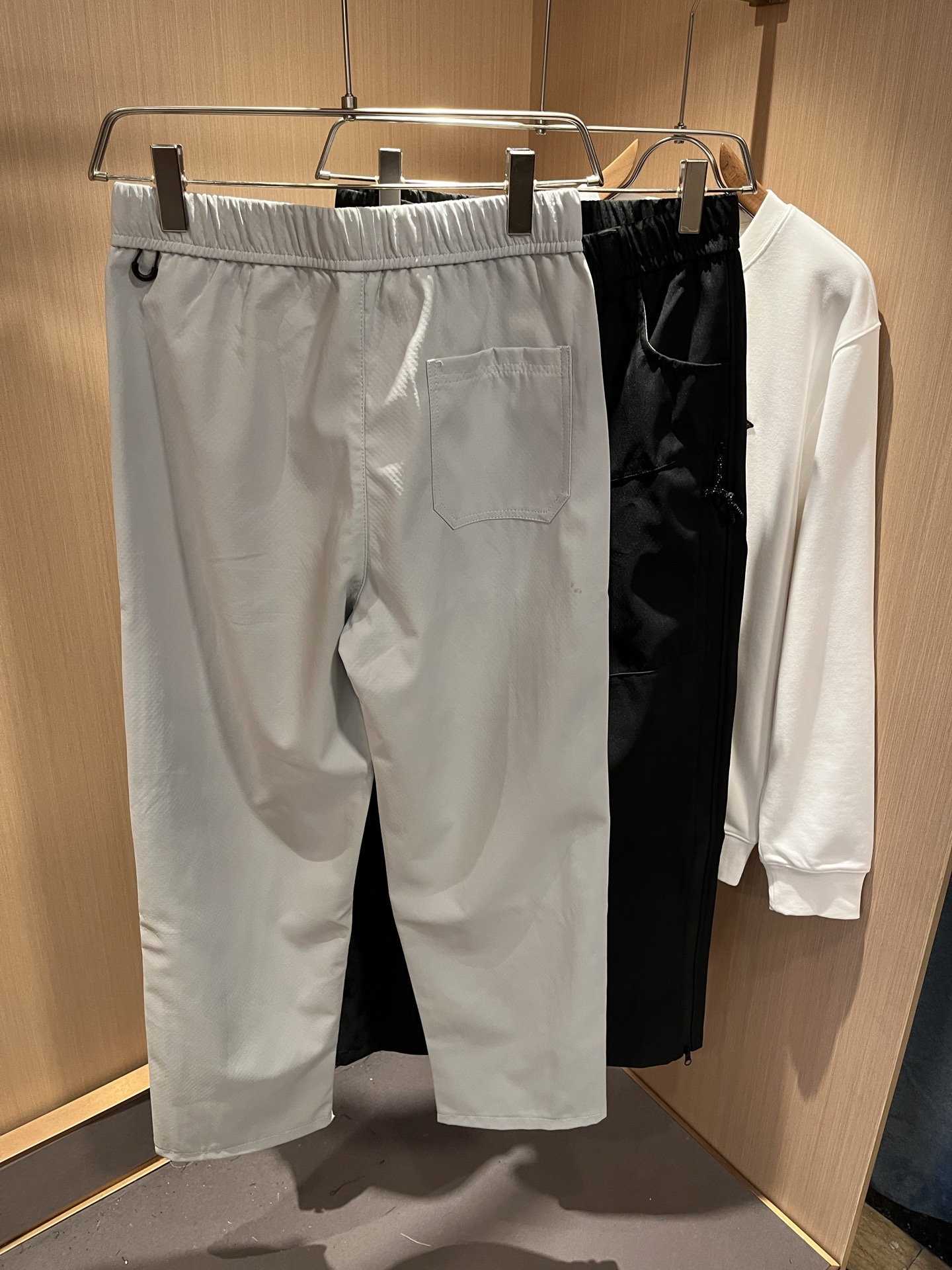 ARCTER*X始*祖鸟 2025秋冬新款休闲运动风格休闲裤，户外品牌可能大家第一想到的就是加拿大鹅、始