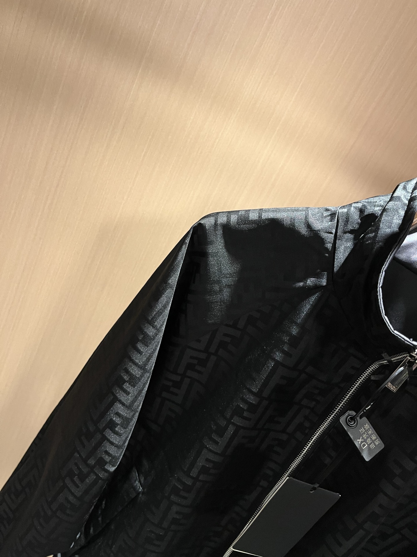 FEN*I 芬*迪 ⚠️双面夹克！2025秋冬新款男士夹克外套，意大利原厂订单，FD家族人气单品，代表性