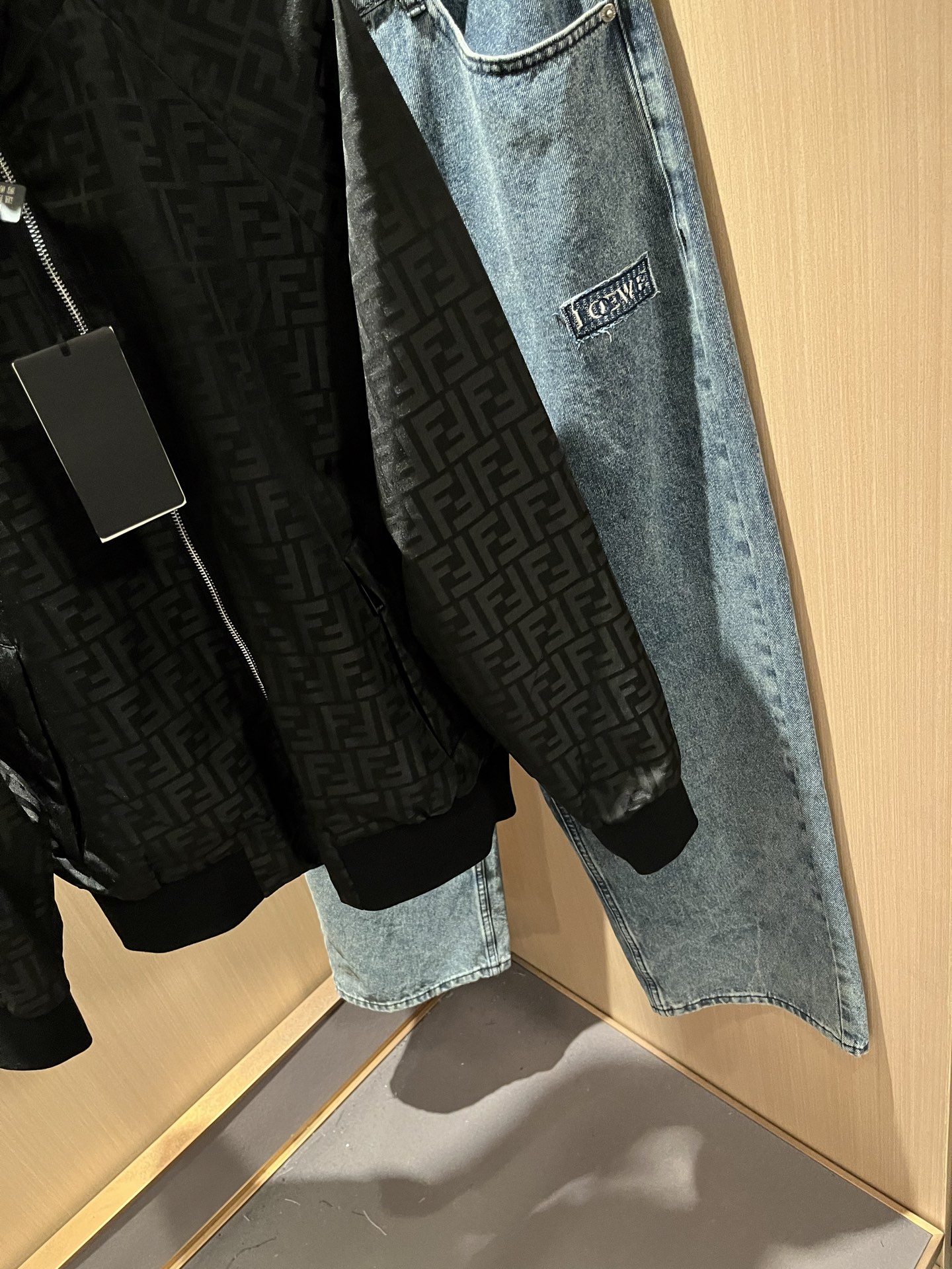 FEN*I 芬*迪 ⚠️双面夹克！2025秋冬新款男士夹克外套，意大利原厂订单，FD家族人气单品，代表性