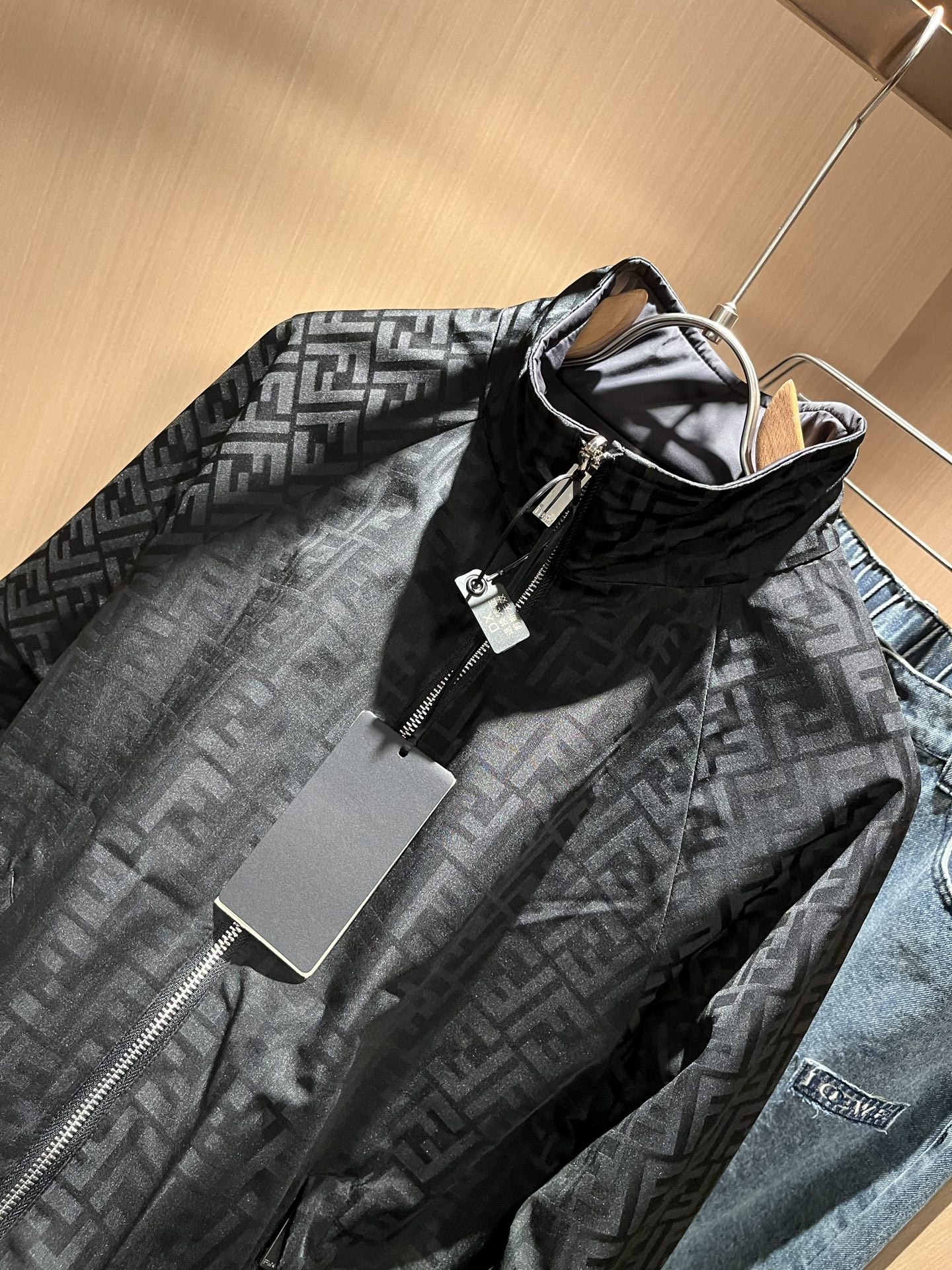 FEN*I 芬*迪 ⚠️双面夹克！2025秋冬新款男士夹克外套，意大利原厂订单，FD家族人气单品，代表性