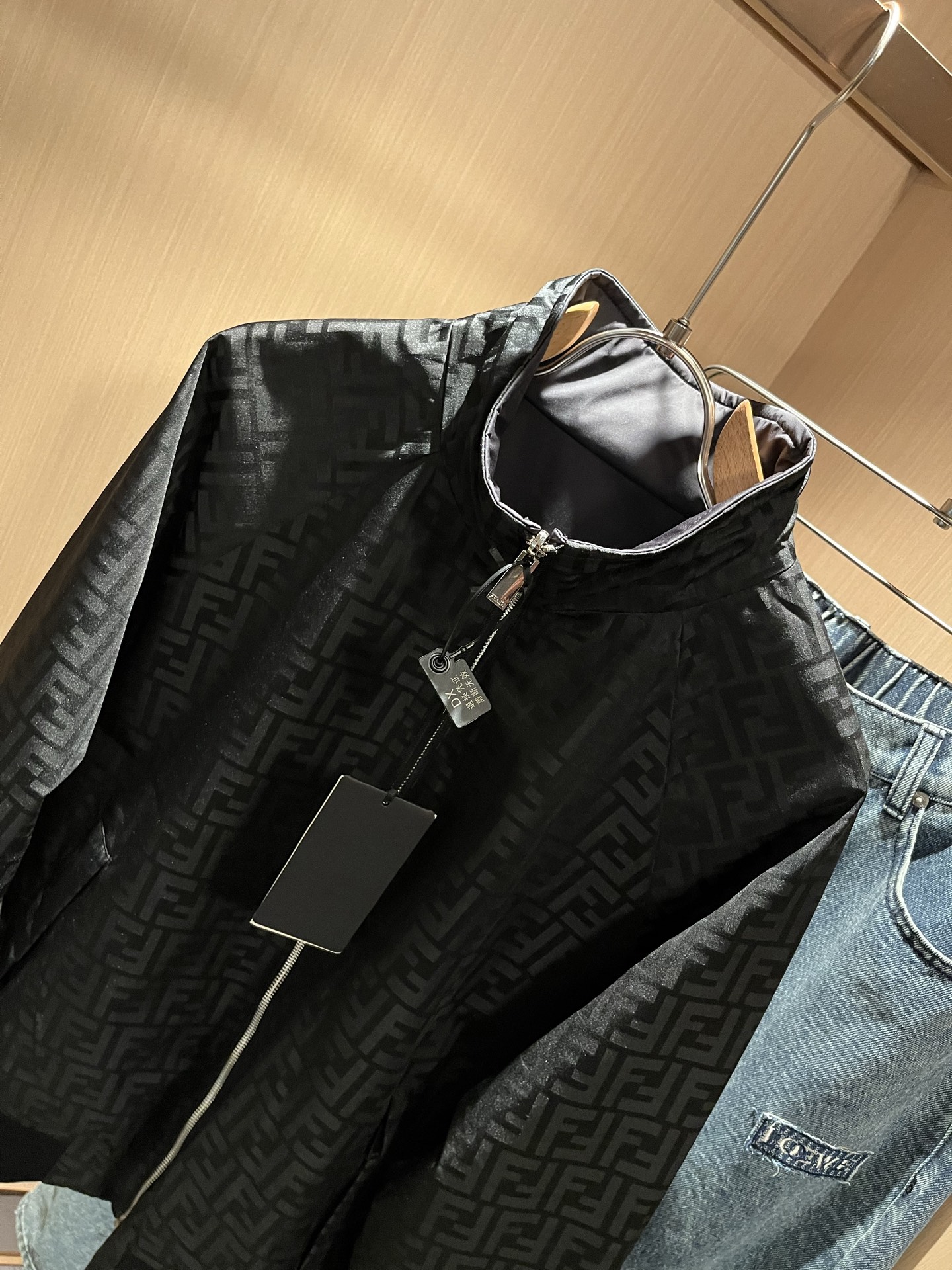 FEN*I 芬*迪 ⚠️双面夹克！2025秋冬新款男士夹克外套，意大利原厂订单，FD家族人气单品，代表性