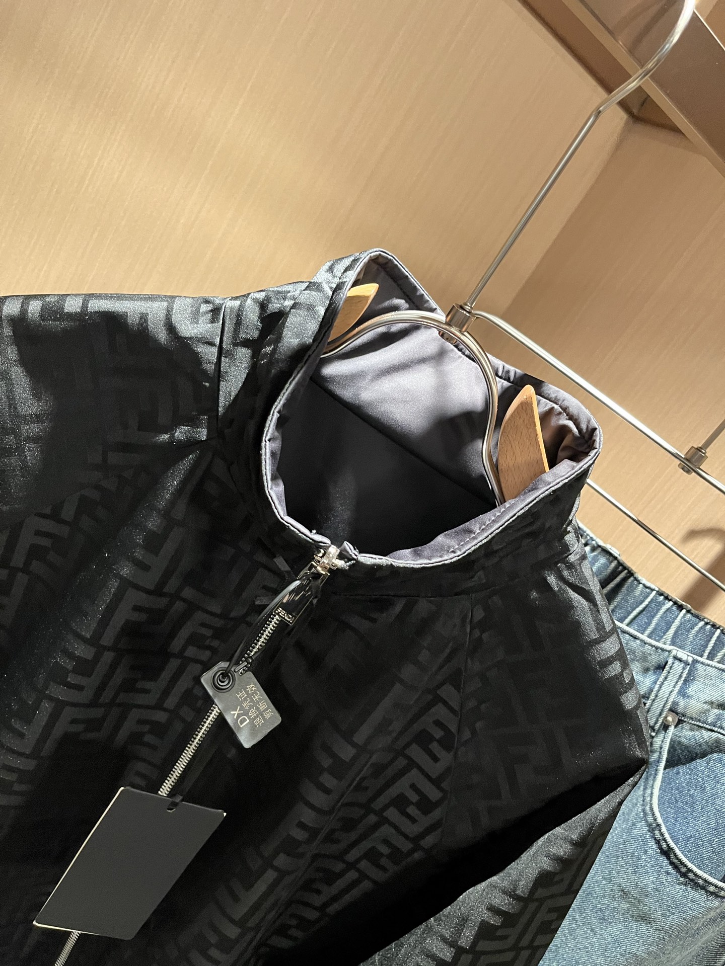 FEN*I 芬*迪 ⚠️双面夹克！2025秋冬新款男士夹克外套，意大利原厂订单，FD家族人气单品，代表性