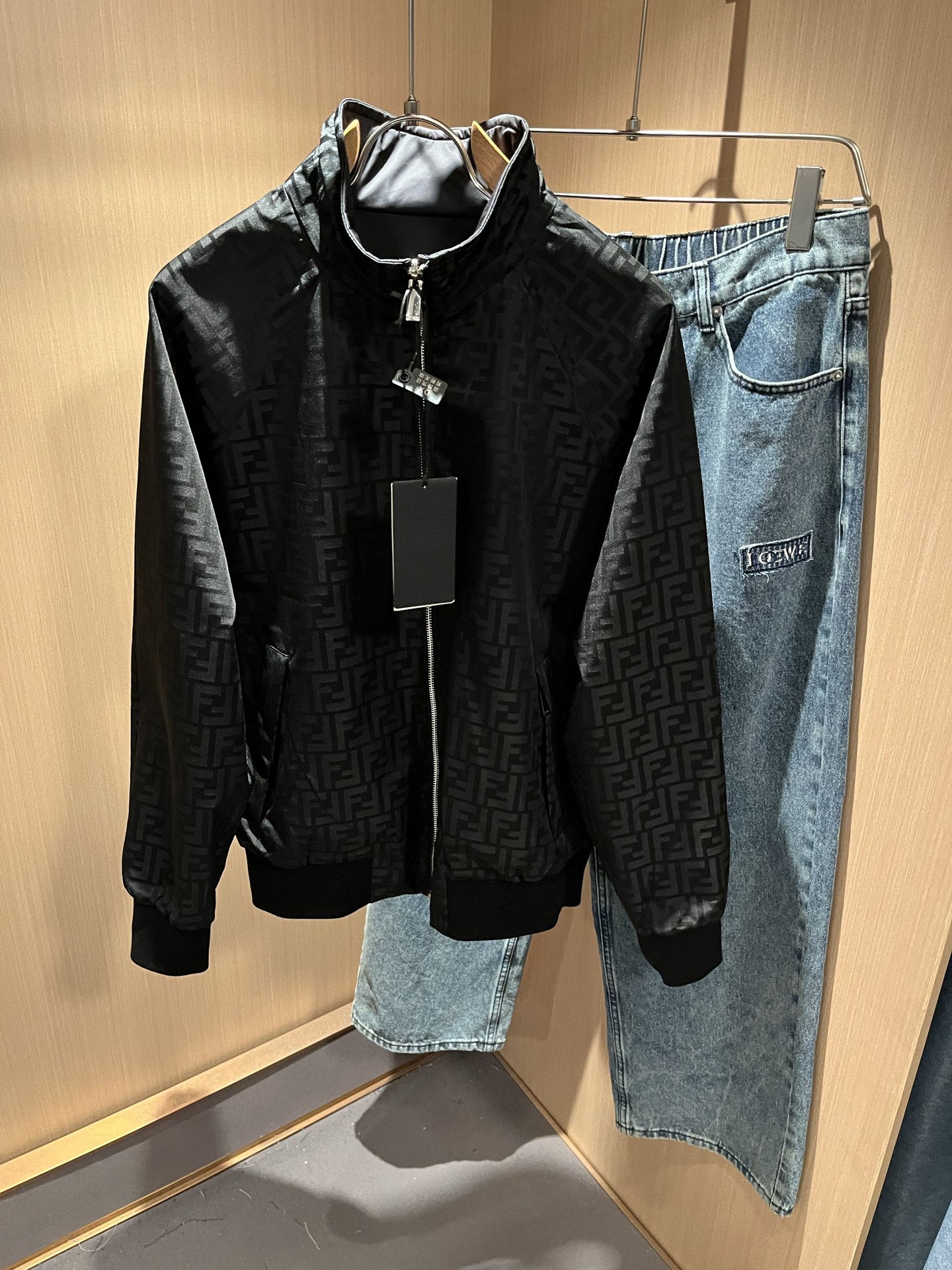 FEN*I 芬*迪 ⚠️双面夹克！2025秋冬新款男士夹克外套，意大利原厂订单，FD家族人气单品，代表性