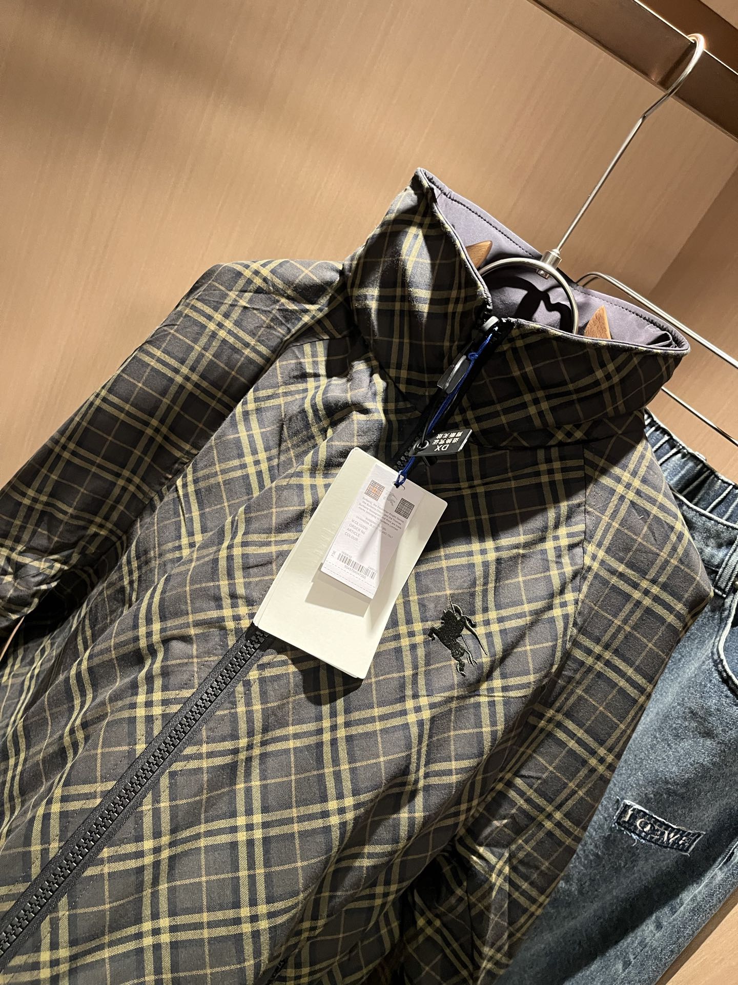 BURBER*Y巴*莉⚠️双面夹克！2025秋冬新品夹克外套重磅来袭，最近比较火热的环保聚酯纤维记忆面料