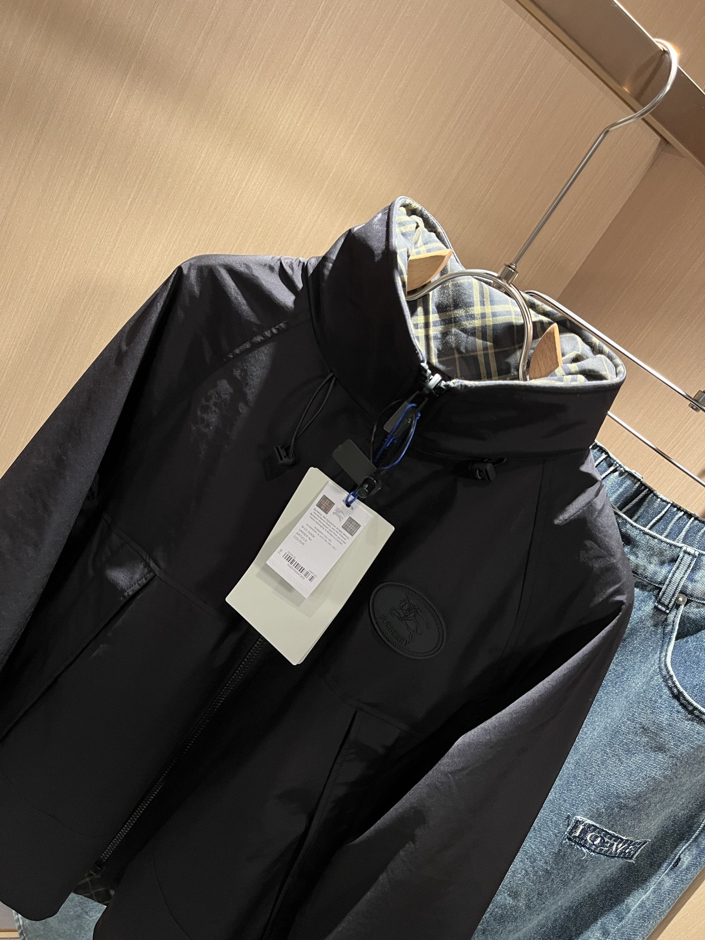 BURBER*Y巴*莉⚠️双面夹克！2025秋冬新品夹克外套重磅来袭，最近比较火热的环保聚酯纤维记忆面料