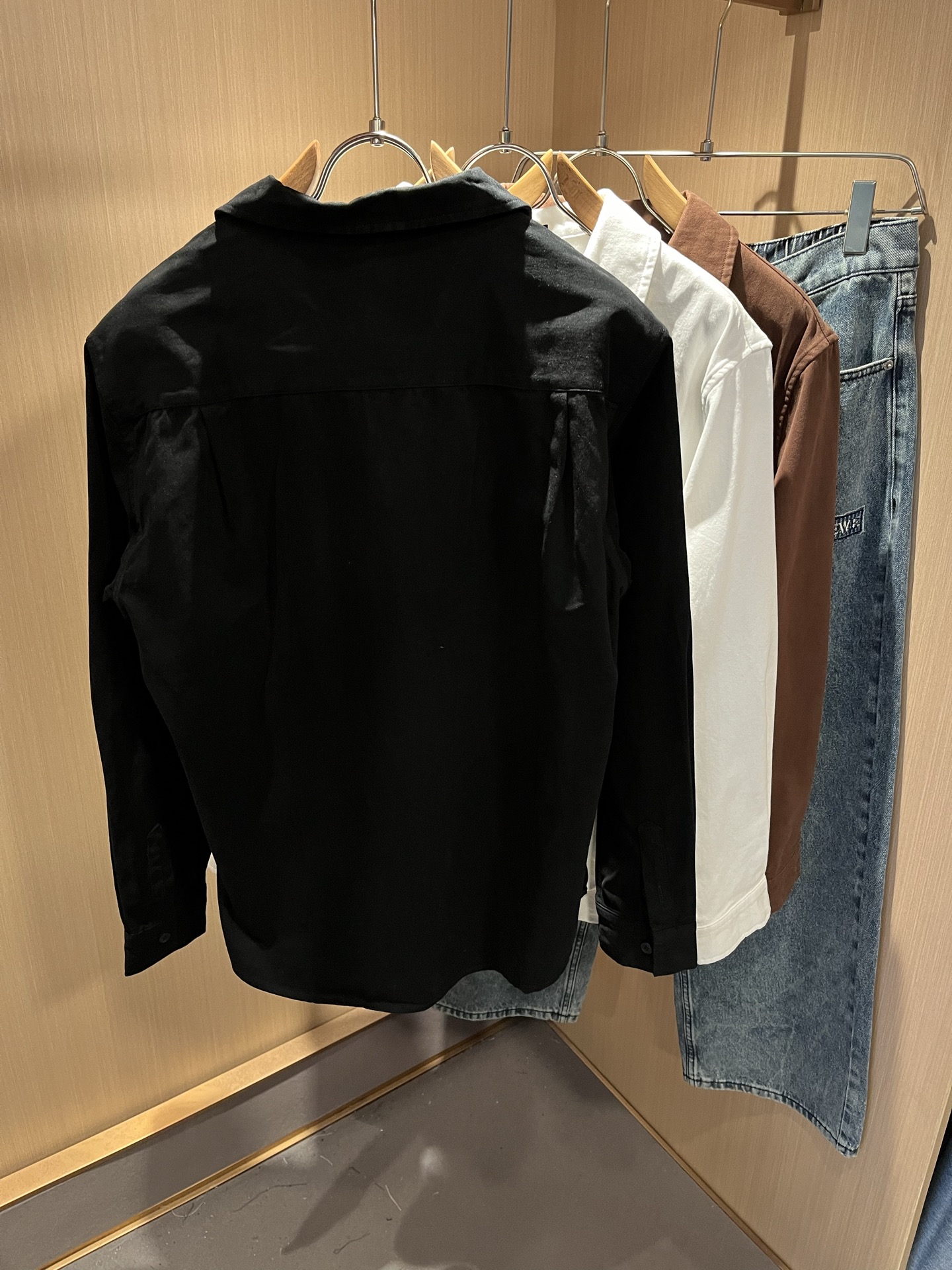 Louis Vuit*on 路易*登 2025秋冬新款轻奢男女同款👫衬衣，路易家族的新高端，细节品质永远