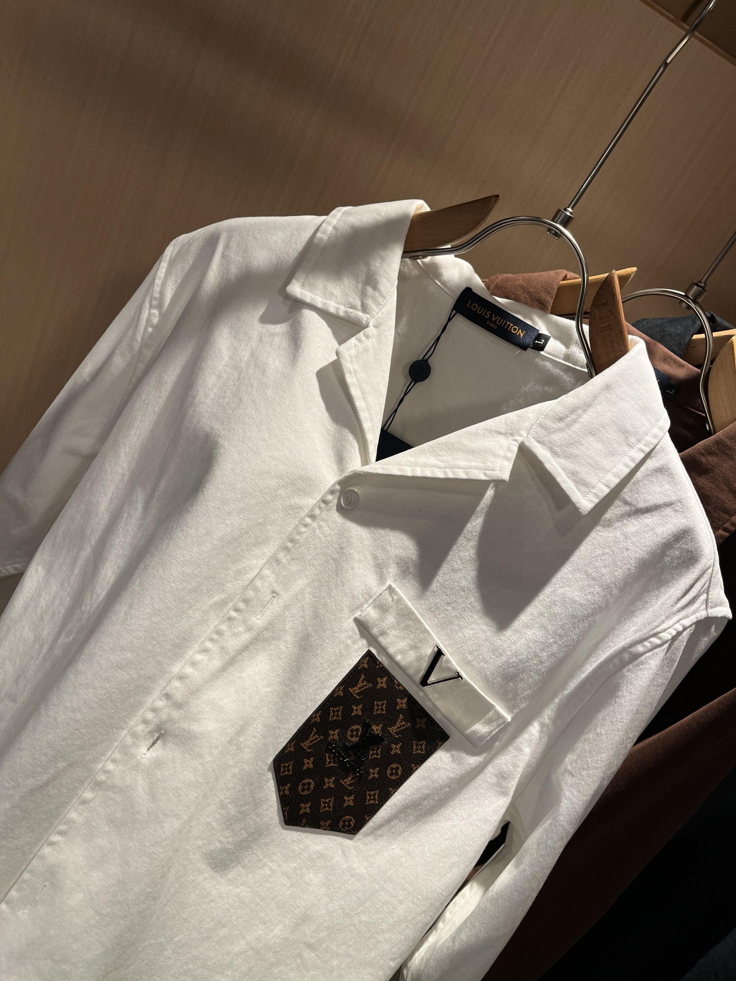 Louis Vuit*on 路易*登 2025秋冬新款轻奢男女同款👫衬衣，路易家族的新高端，细节品质永远