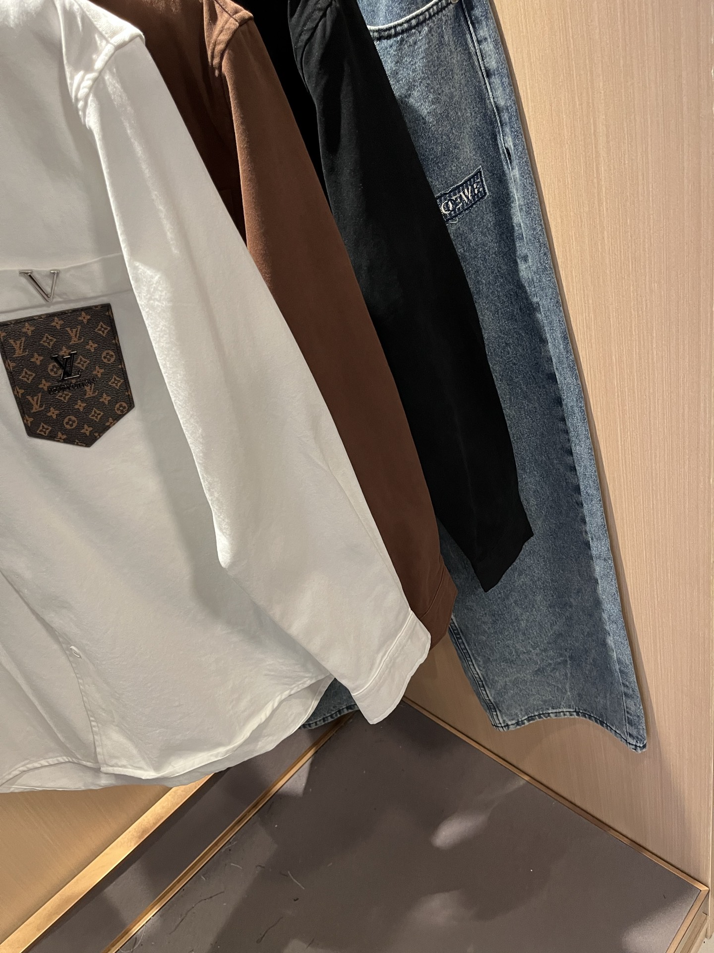 Louis Vuit*on 路易*登 2025秋冬新款轻奢男女同款👫衬衣，路易家族的新高端，细节品质永远