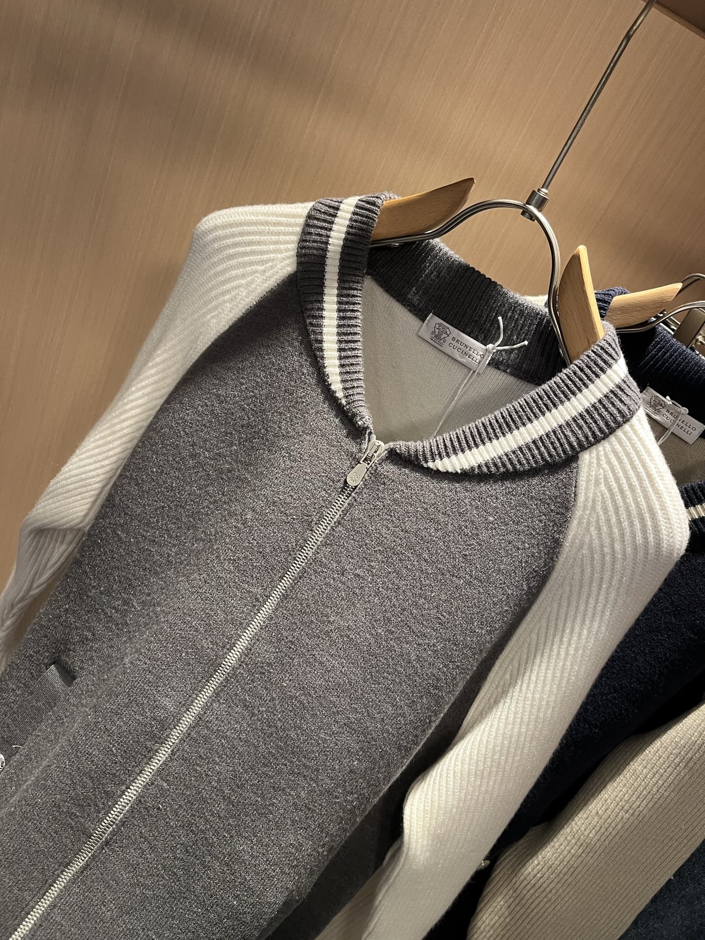 BC-Brunello Cucineli 2025秋冬新款针织羊毛夹克外套，最新时尚潮流效果,时尚新韵味