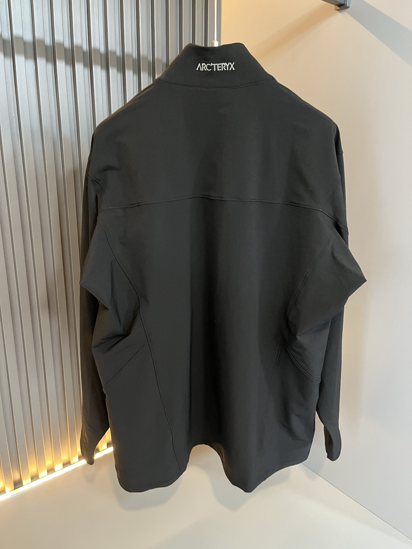 ARCTER*X始*祖鸟 2025秋冬新款男女同款👫夹克外套，户外品牌可能大家第一想到的就是加拿大鹅、始