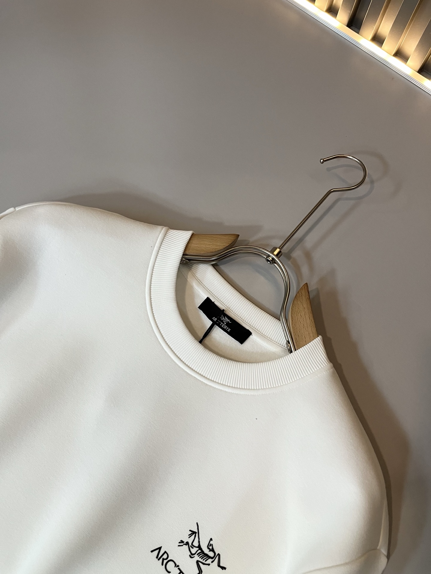 ARCTER*X始*祖鸟 2025秋冬新款男女同款👫休闲卫衣，户外品牌可能大家第一想到的就是加拿大鹅、始