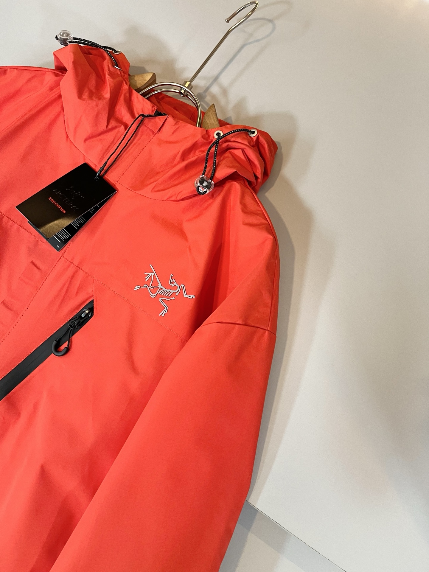 ARCTER*X始*祖鸟 2025秋冬新款男女同款👫夹克外套，户外品牌可能大家第一想到的就是加拿大鹅、始