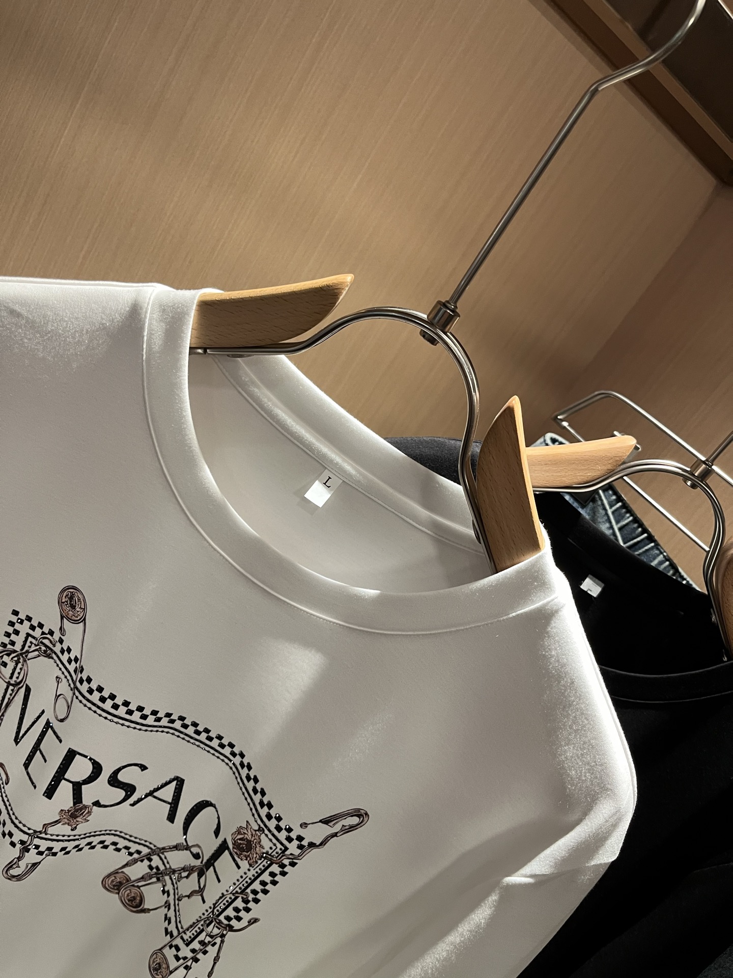 VERS*CE/范*哲 2025秋冬新品原单长袖打底衫，VERS*CE/范*哲 贸易公司渠道 产品 美杜