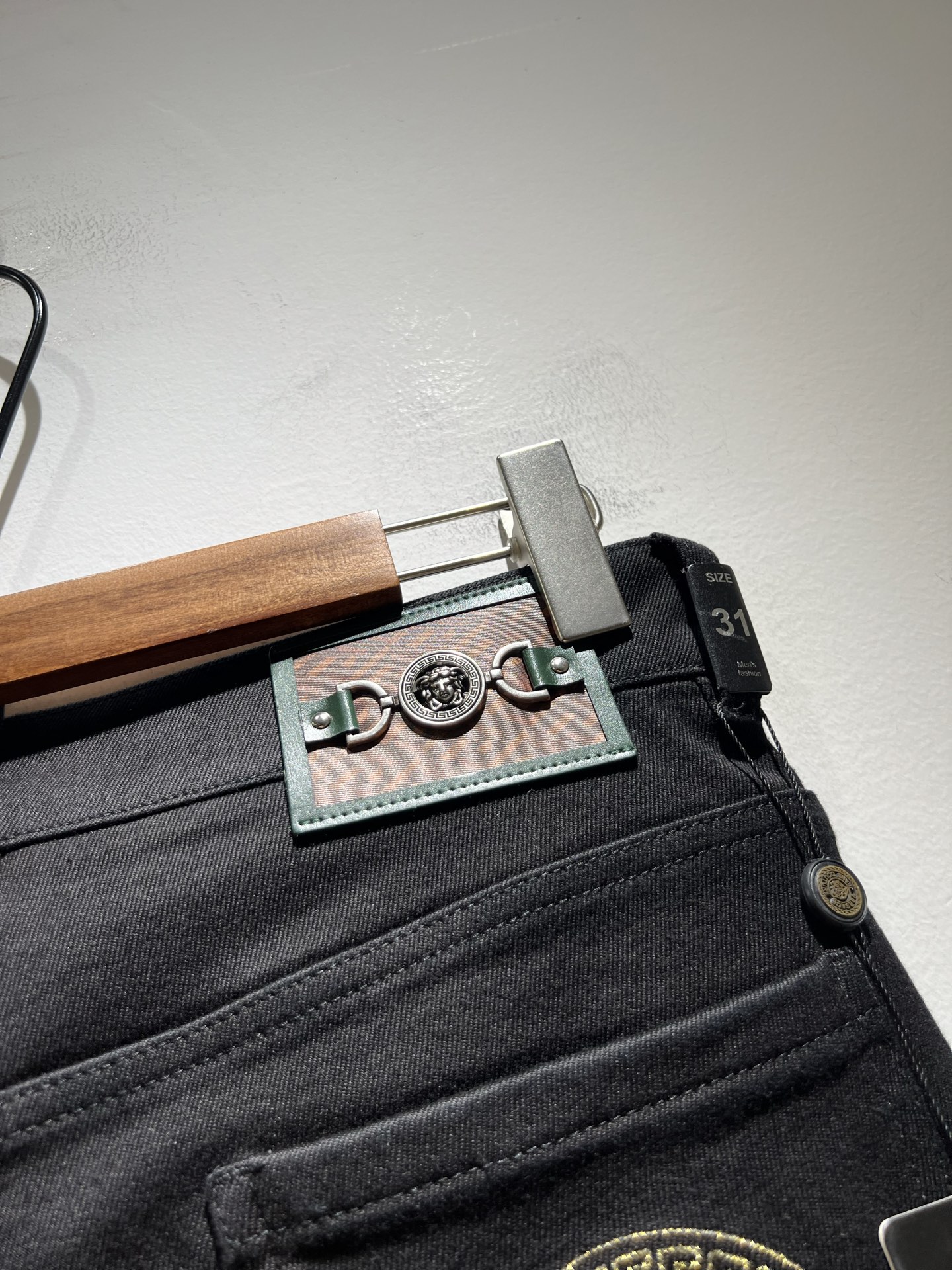 Versa*e范*哲 2025秋冬新款经典男士休闲牛仔裤、代工厂出品，出口欧美订单，2025官柜同步发售