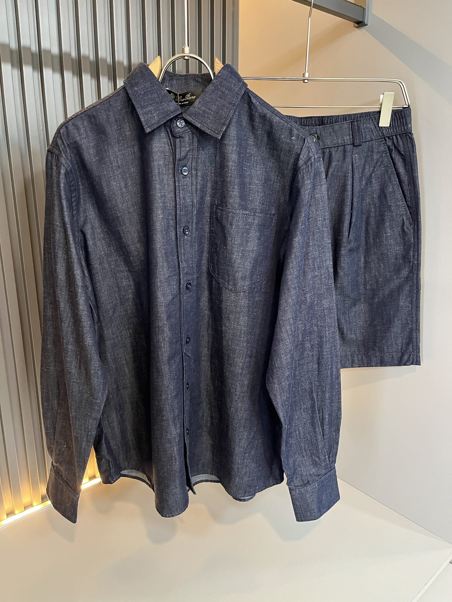 Loro Piana诺悠翩雅 2025秋冬男士牛仔套装，最新的贸易订单全品相！！网红款！上身舒适透气，不