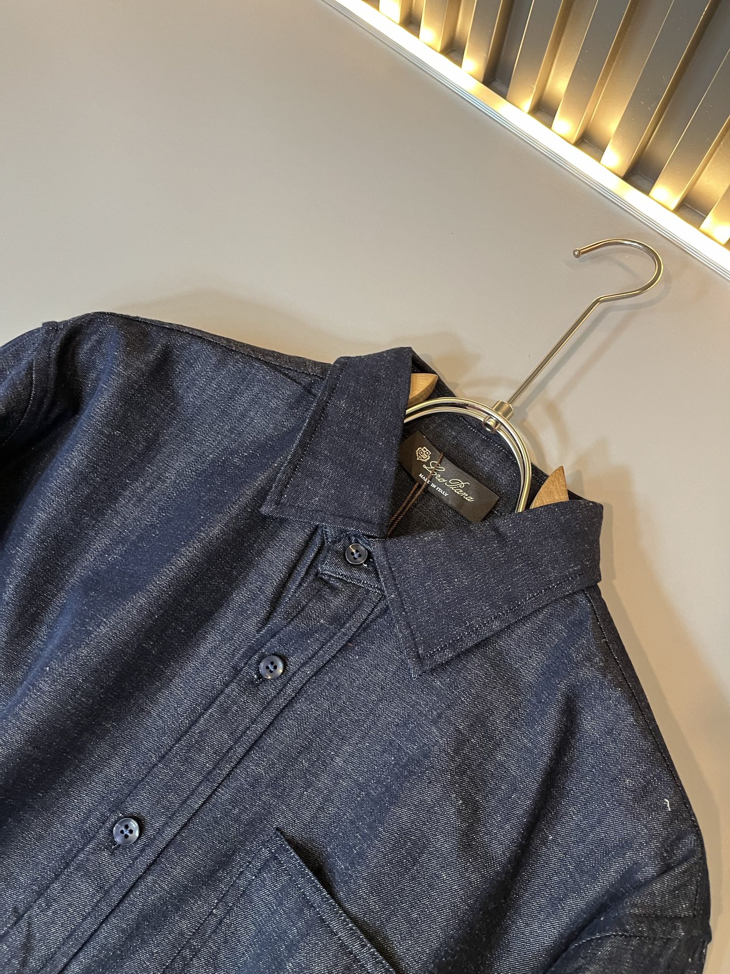 Loro Piana诺悠翩雅 2025秋冬男士牛仔套装，最新的贸易订单全品相！！网红款！上身舒适透气，不