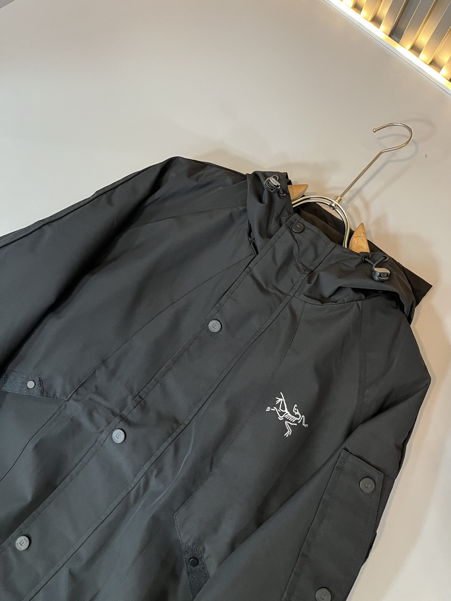 ARCTER*X始*祖鸟 2025秋冬新款男女同款👫夹克外套，户外品牌可能大家第一想到的就是加拿大鹅、始