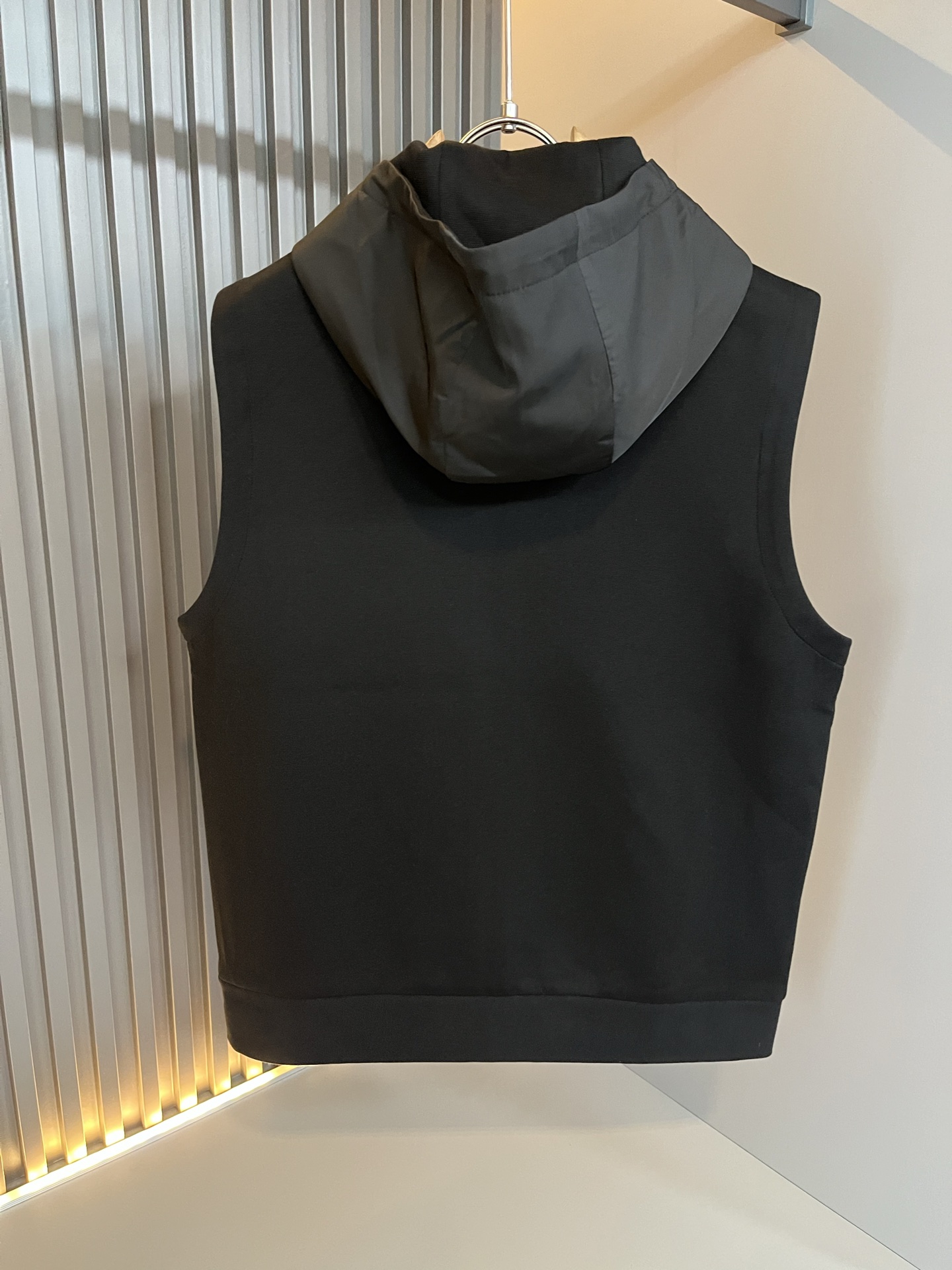 PRAD*A普*达2025秋冬休闲马甲外套，最新时尚休闲拉链夹克，时尚夹克外套!贸易公司渠道稀出，同步官