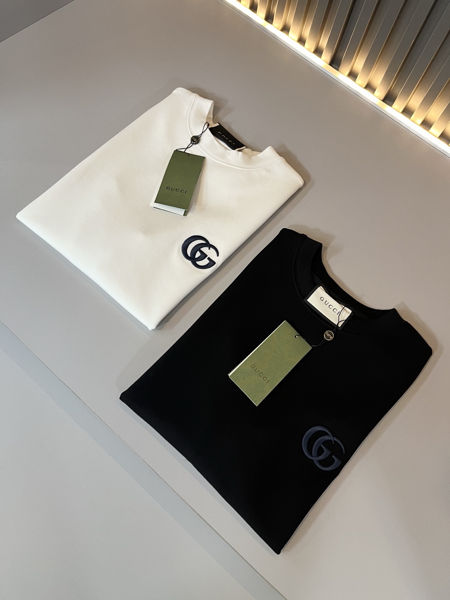 Gucc*古家 2025秋冬系列基础圆领短袖打底，男女同情侣款👫休闲宽松棉质圆领短袖T恤衫！贸易公司渠道