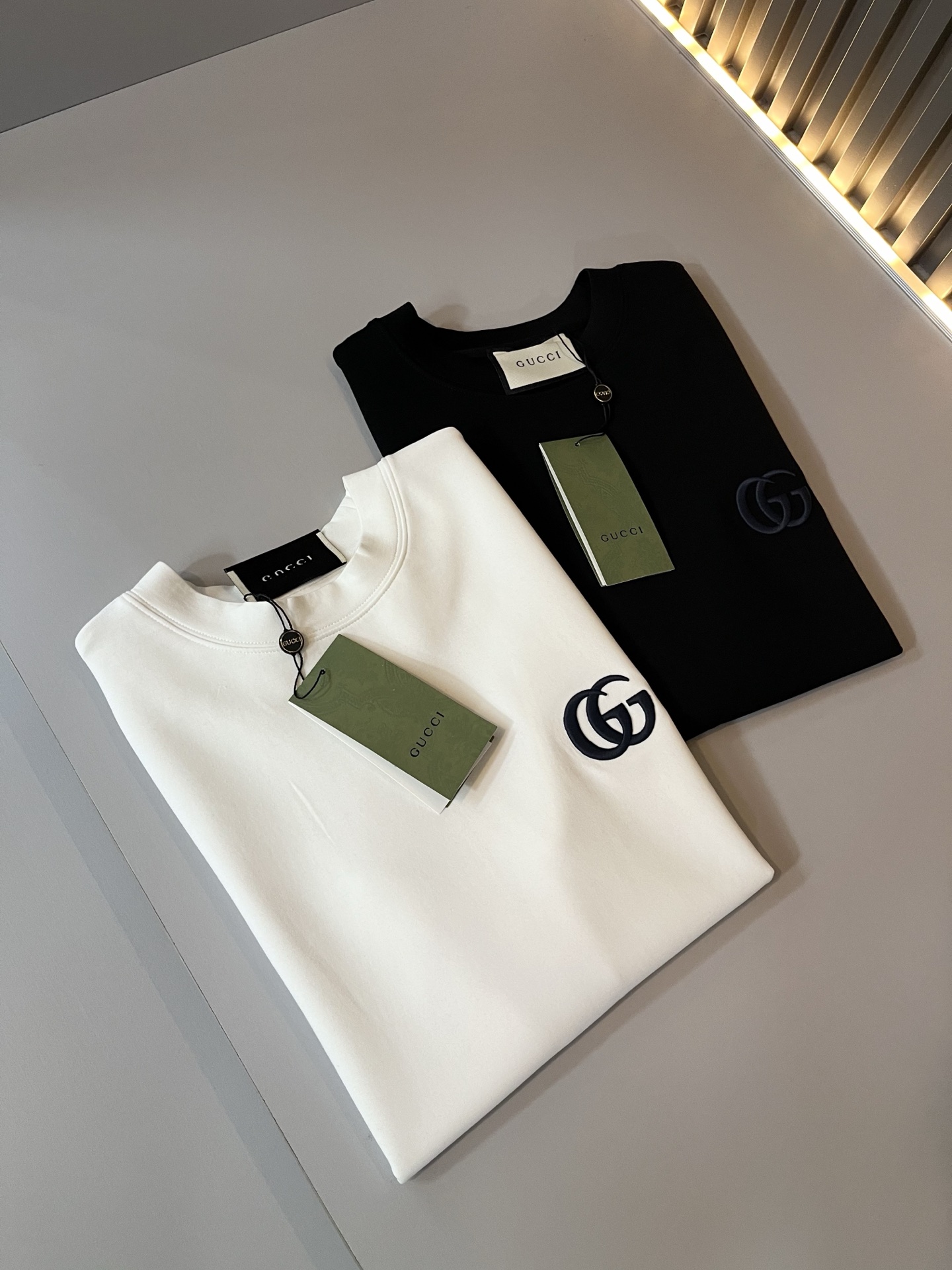 Gucc*古家 2025秋冬系列基础圆领短袖打底，男女同情侣款👫休闲宽松棉质圆领短袖T恤衫！贸易公司渠道