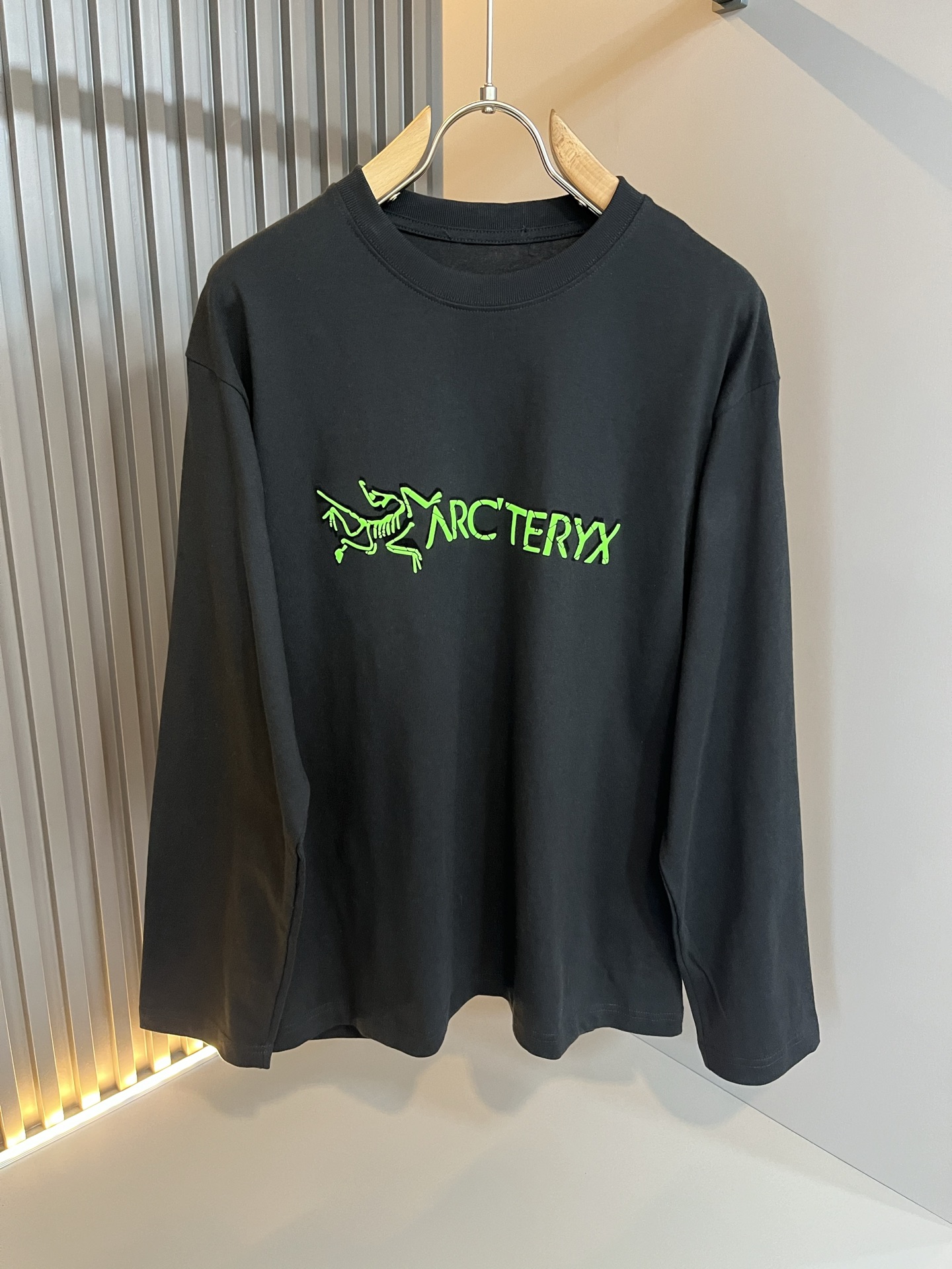 ARCTER*X始*祖鸟 2025春夏新款男士打底衫，户外品牌可能大家第一想到的就是加拿大鹅、始祖鸟。给