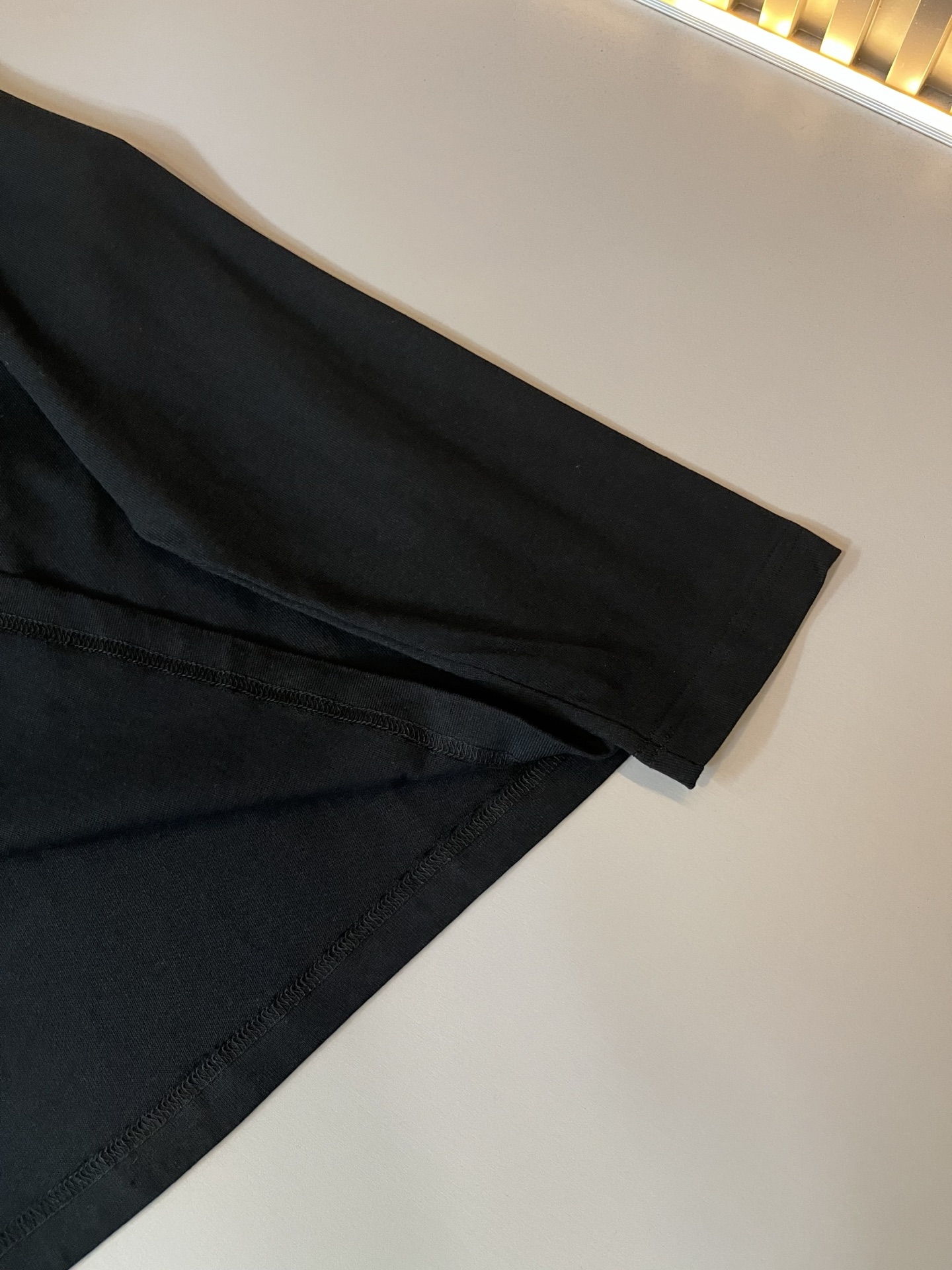 ARCTER*X始*祖鸟 2025春夏新款男士打底衫，户外品牌可能大家第一想到的就是加拿大鹅、始祖鸟。给