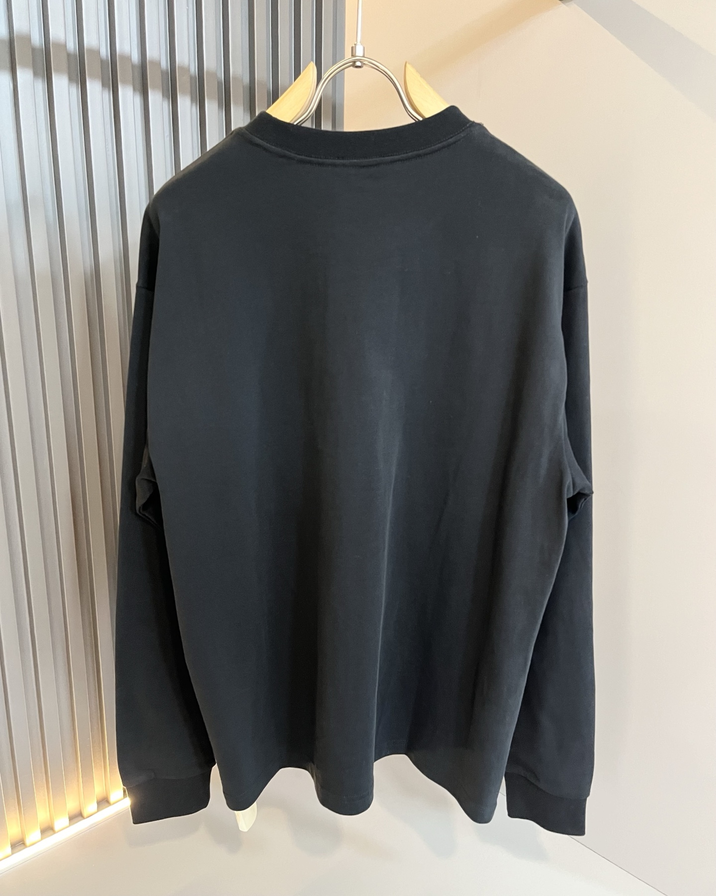 FEN*I 芬*迪2025秋冬新款FD家族FF男女同款👫打底衫，男女同款👫百搭极简短袖。意大利原厂订单，