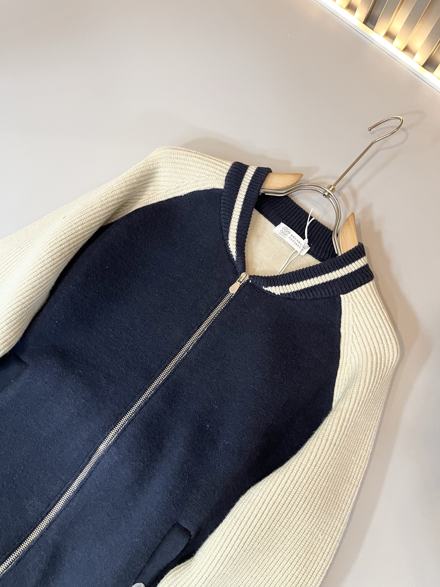 BC-Brunello Cucineli 2025秋冬新款针织羊毛夹克外套，最新时尚潮流效果,时尚新韵味