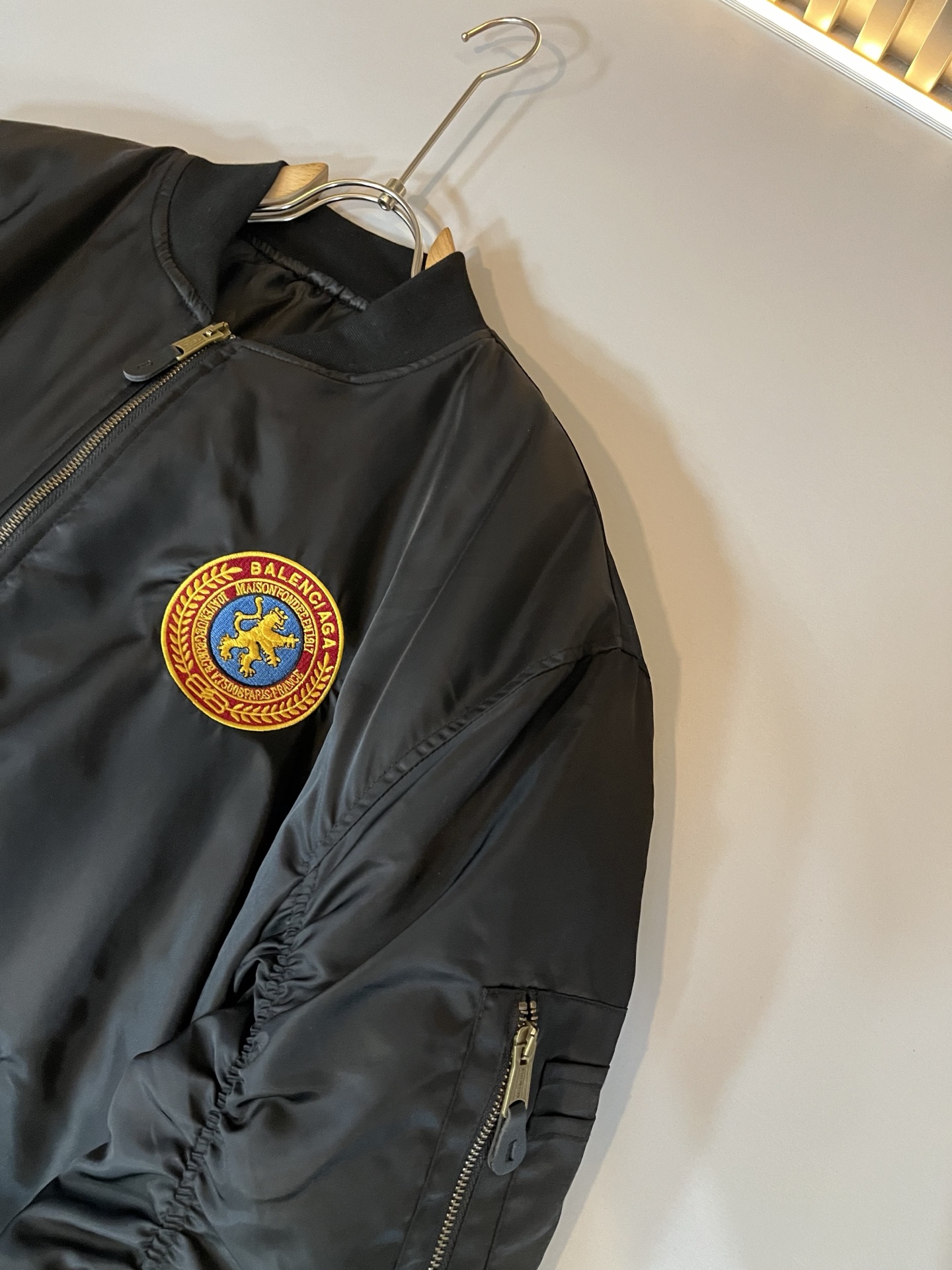 BALENCIA*巴黎*家 2025秋冬最新款休闲百搭休闲棉服夹克外套，男女同款👫❤️经典标志五金log