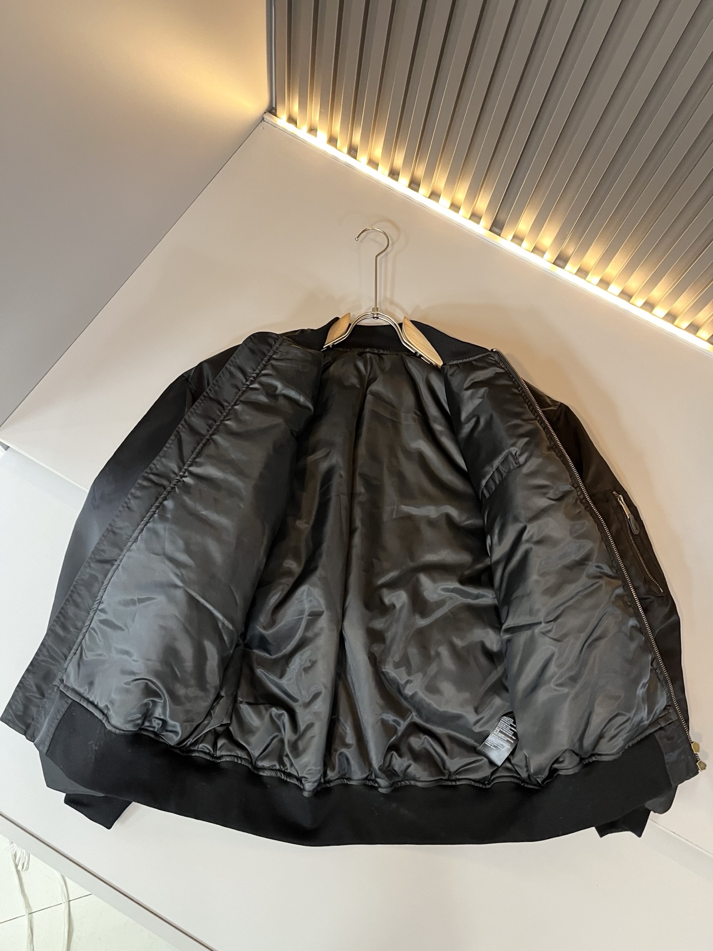 BALENCIA*巴黎*家 2025秋冬最新款休闲百搭休闲棉服夹克外套，男女同款👫❤️经典标志五金log